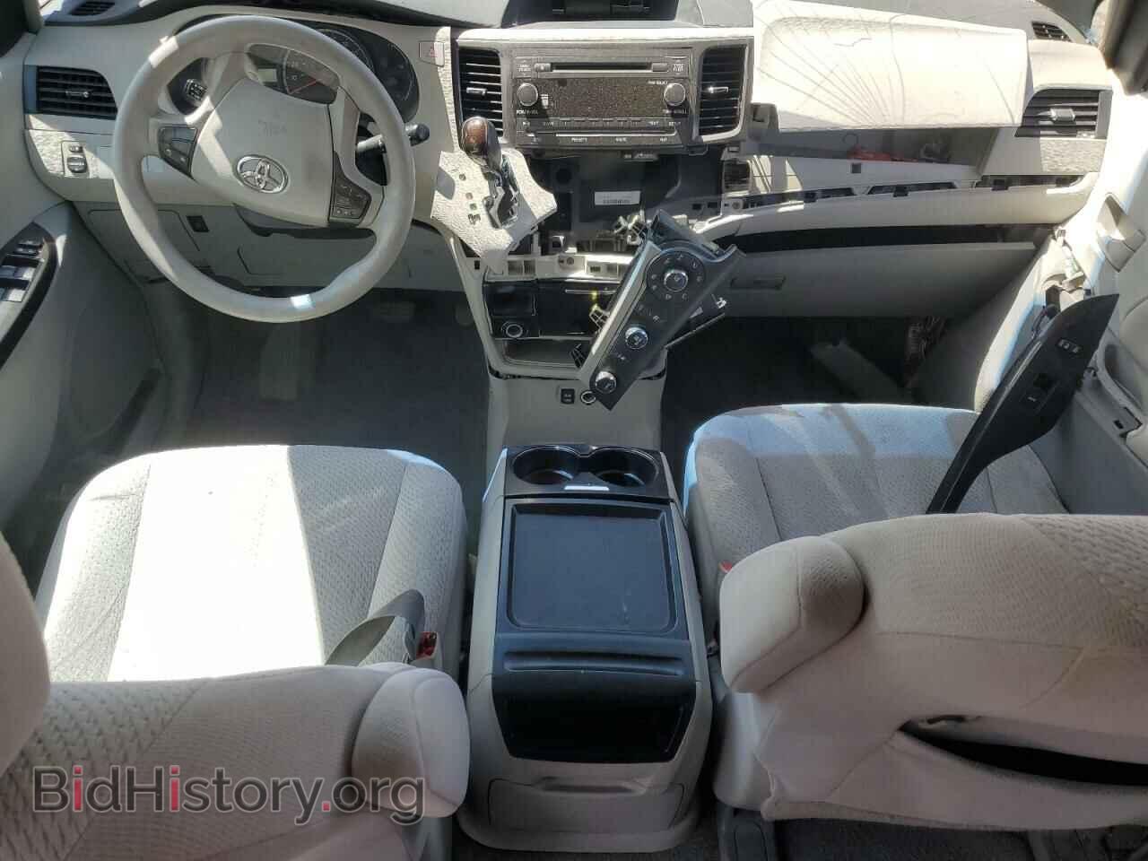 2011 TOYOTA All Models - VIN: 5TDKK3DC3BS104278 - Фото 8