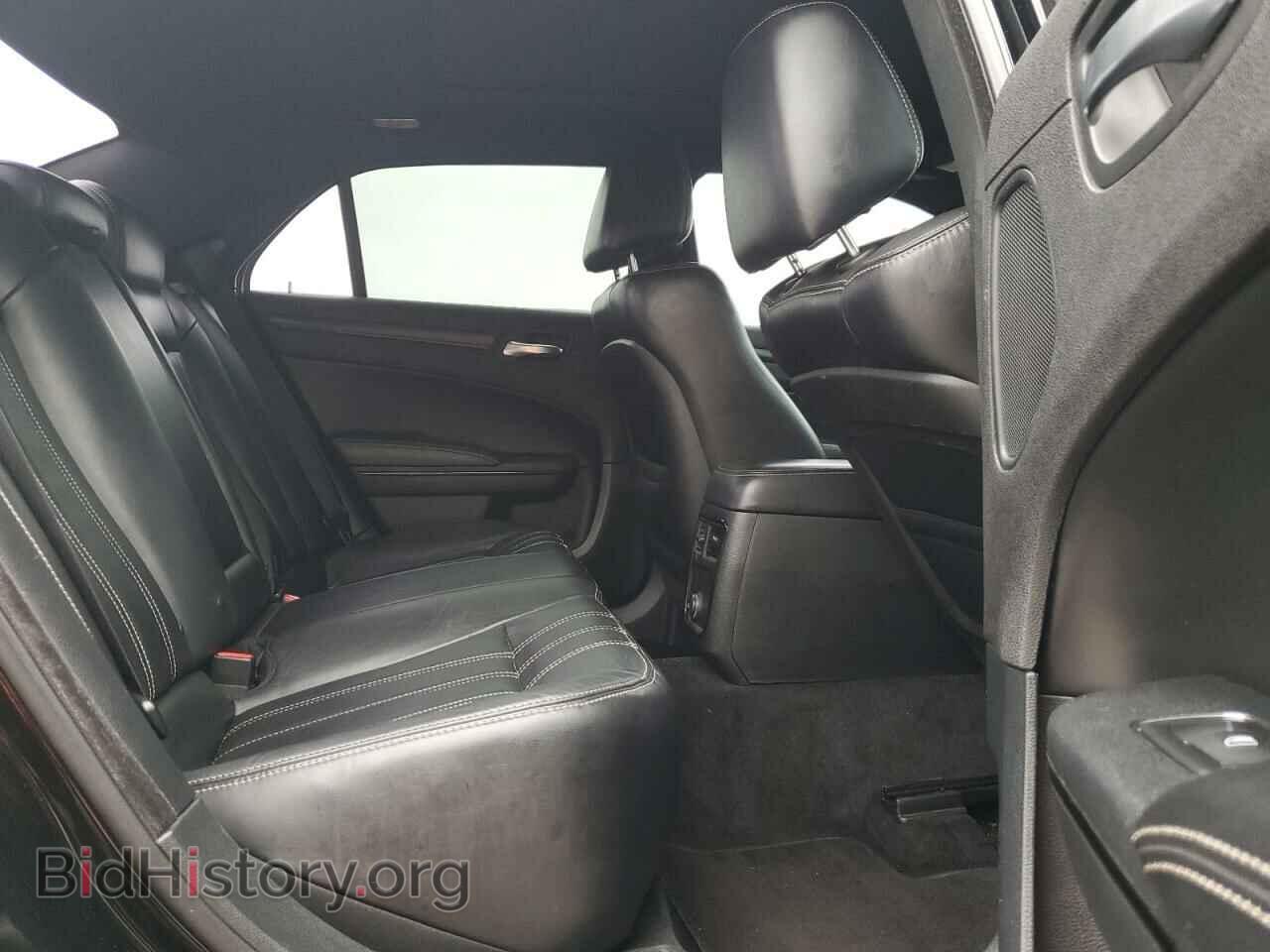 2014 CHRYSLER 300 - VIN: 2C3CCABG6EH352138 - Фото 10