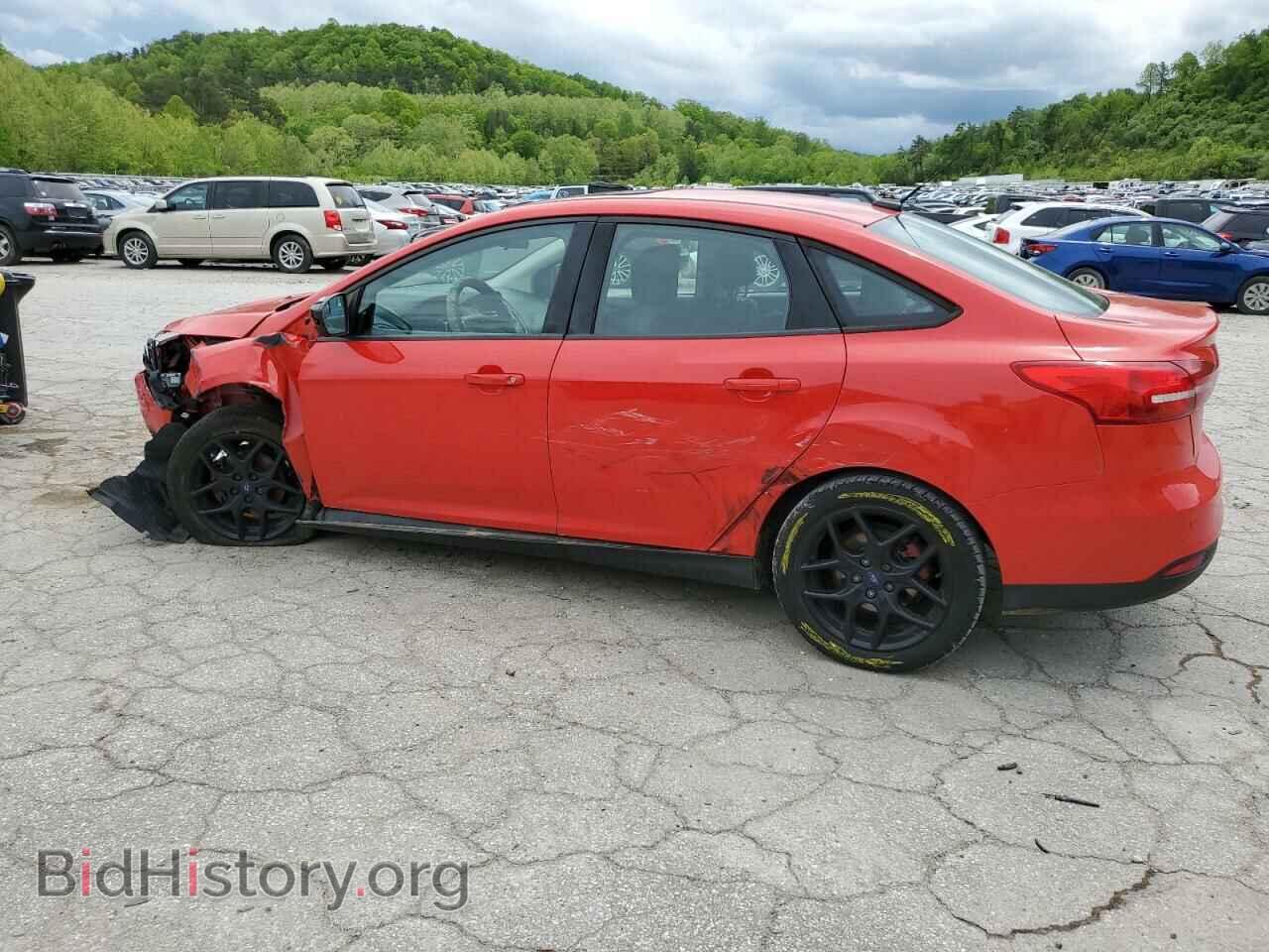 2016 FORD FOCUS - VIN: 1FADP3F21GL329957 - Фото 2