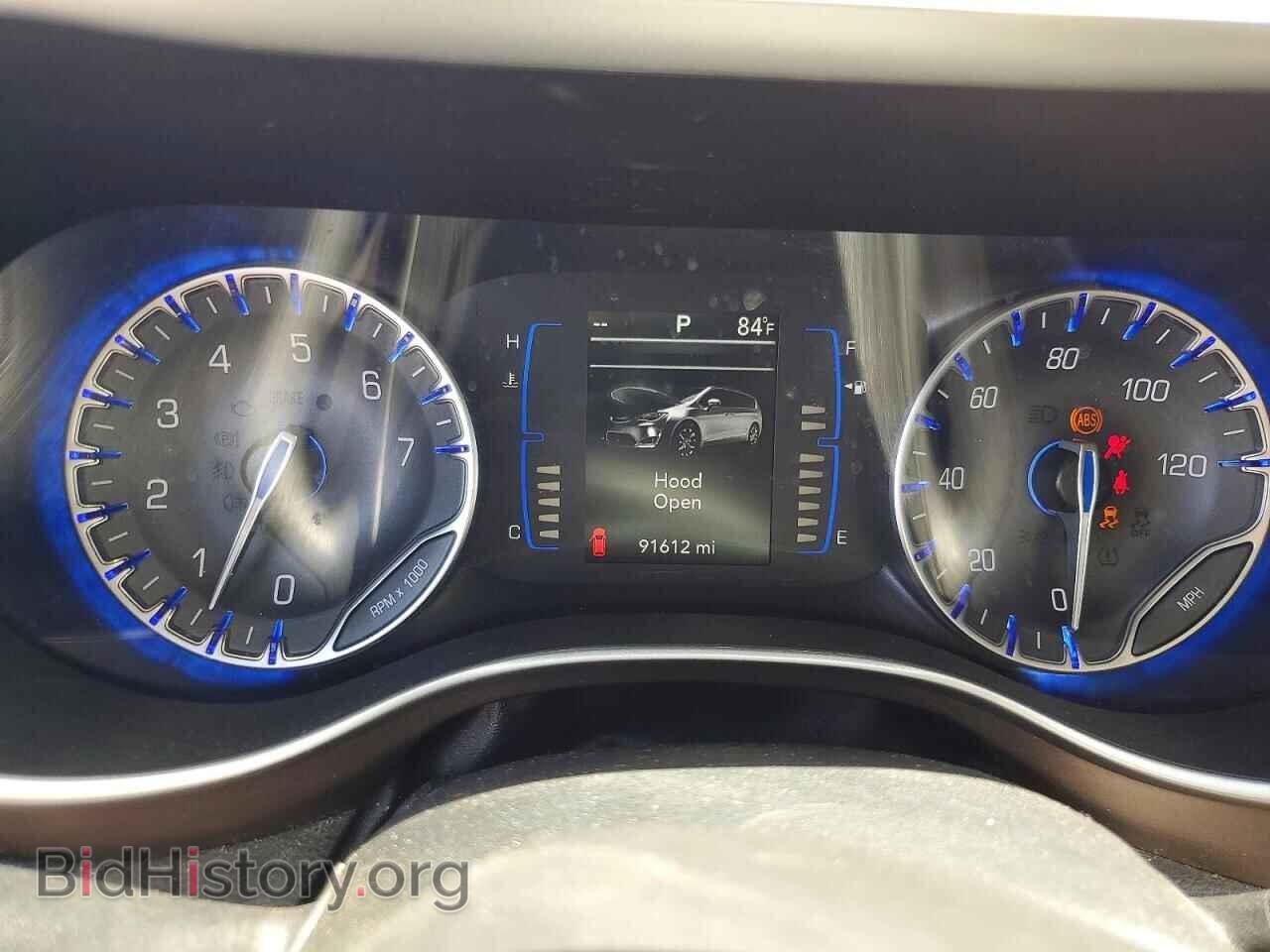 2018 CHRYSLER PACIFICA - VIN: 2C4RC1BG8JR214143 - Фото 9