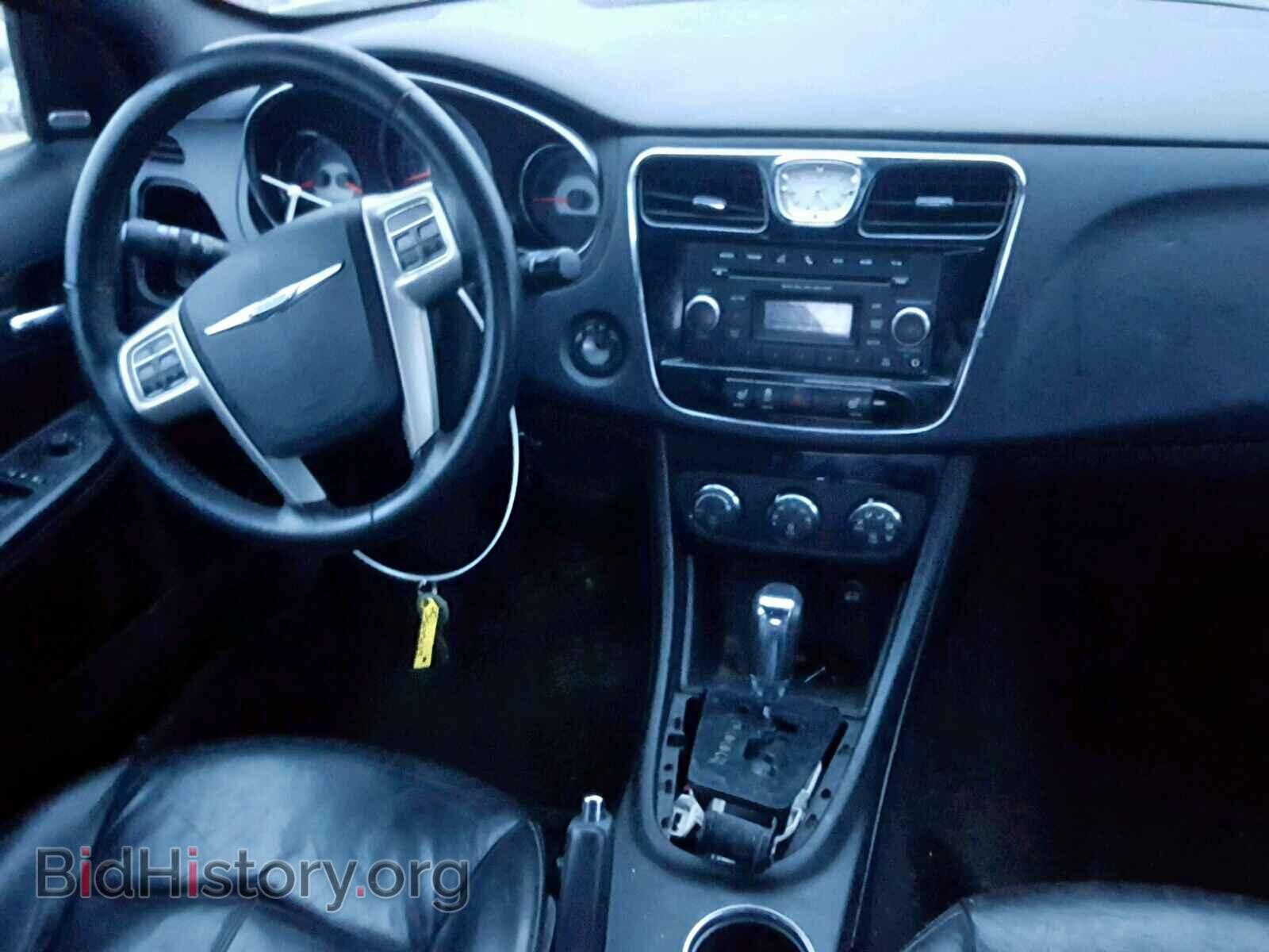 2014 CHRYSLER 200 - VIN: 1C3CCBCG5EN136051 - Фото 9