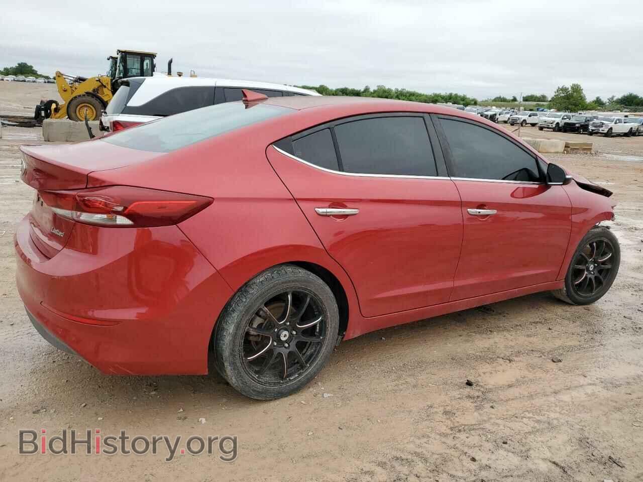 2017 HYUNDAI ELANTRA - VIN: 5NPD84LF1HH015381 - Фото 3