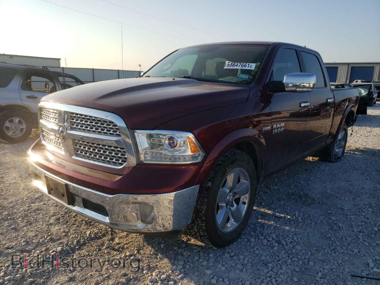 2017 RAM 1500 - VIN: 1C6RR6VT3HS536080 - Фото 2