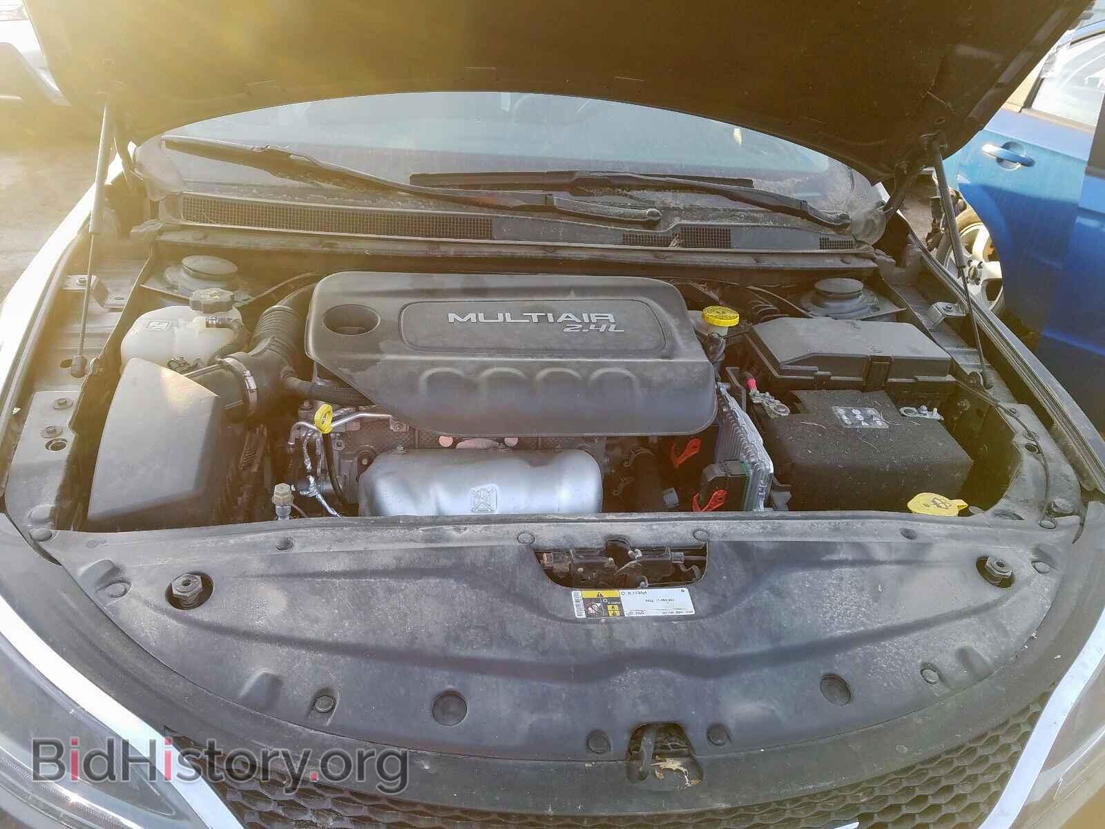 2016 CHRYSLER 200 - VIN: 1C3CCCAB9GN175886 - Photo 7
