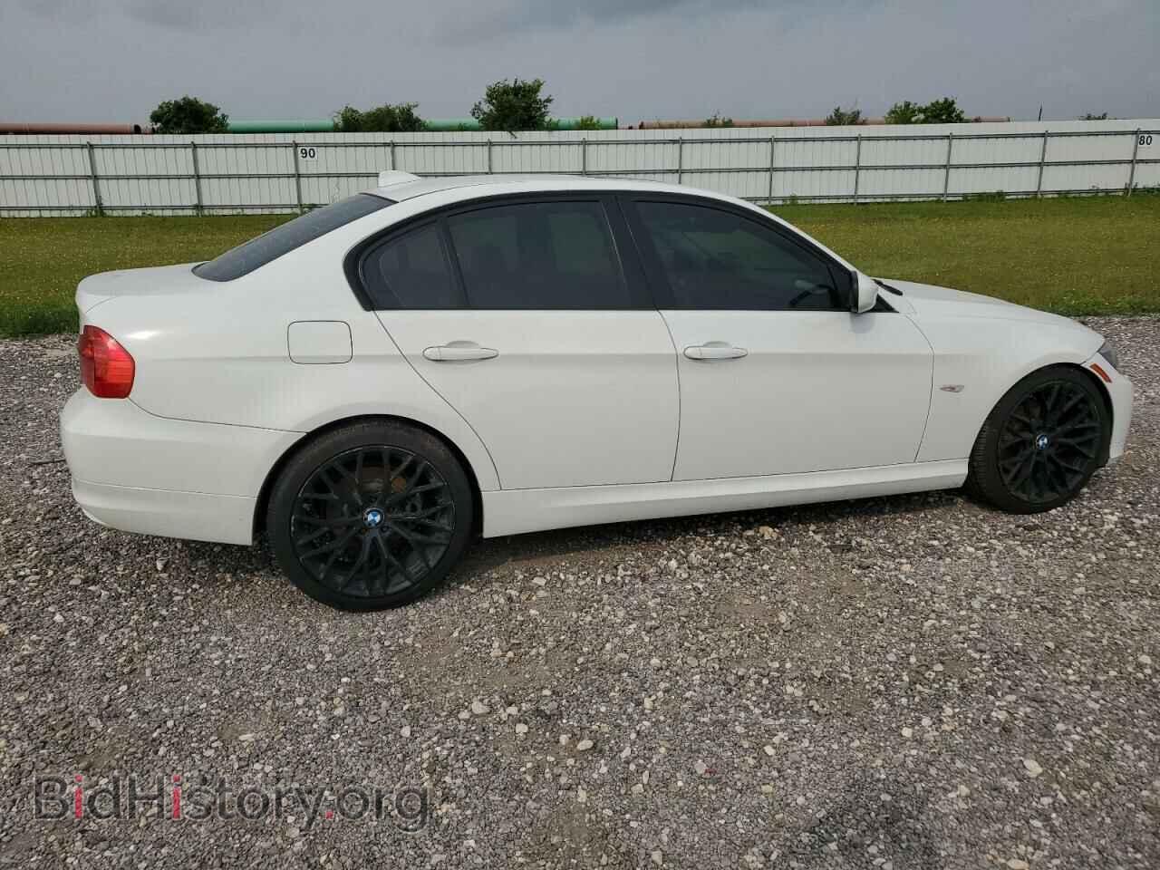 2011 BMW 3 SERIES - VIN: WBAPH7C54BE851714 - Фото 3