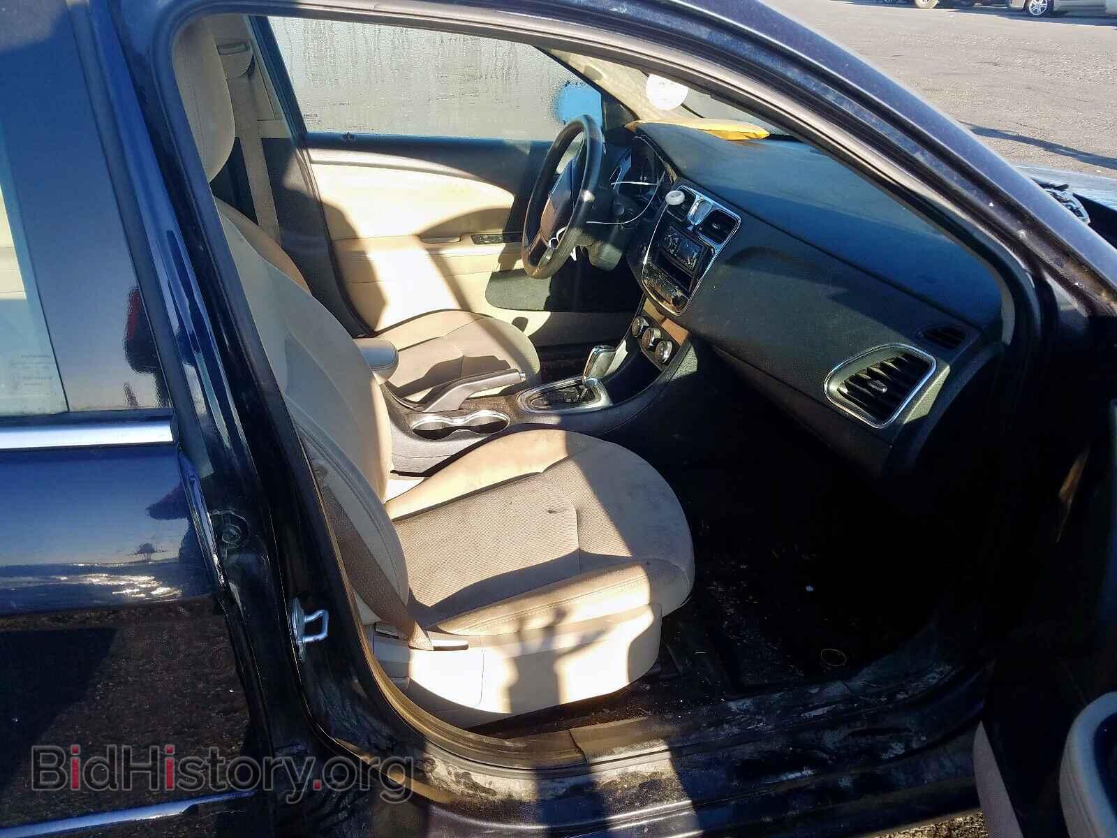 2011 CHRYSLER 200 - VIN: 1C3BC4FB1BN560037 - Фото 5