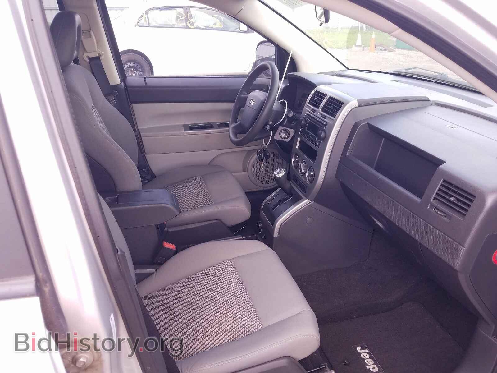 2007 JEEP COMPASS - VIN: 1J8FF47W07D581747 - Фото 5