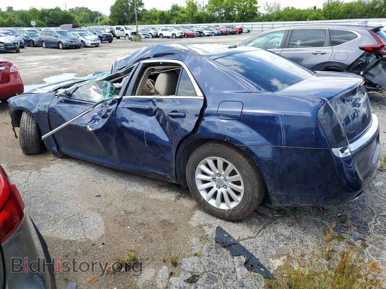 2014 CHRYSLER 300 - VIN: 2C3CCAAG0EH175426 - Photo 2