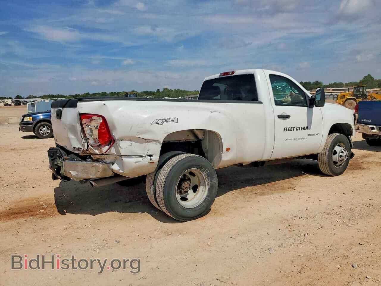 2013 GMC SIERRA - VIN: 1GT322CG3DF196353 - Photo 3