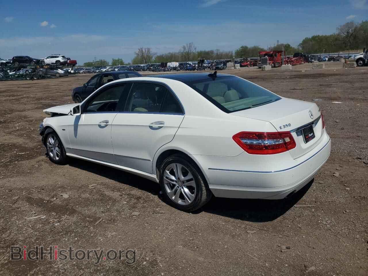 2011 MERCEDES-BENZ E-CLASS - VIN: WDDHF2EB6BA373019 - Фото 2