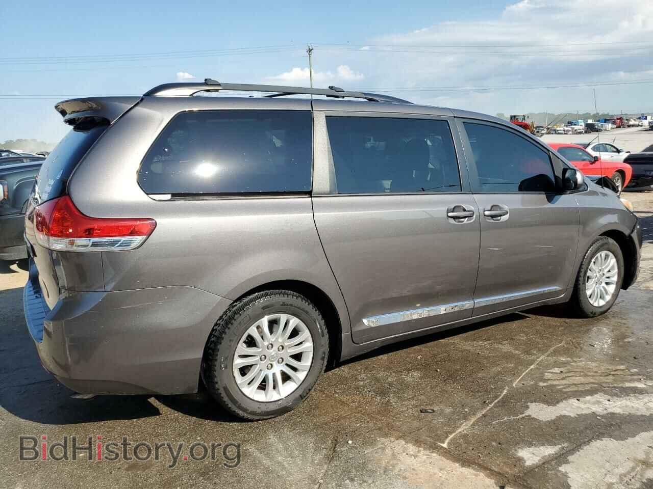 2014 TOYOTA All Models - VIN: 5TDYK3DCXES483830 - Photo 3