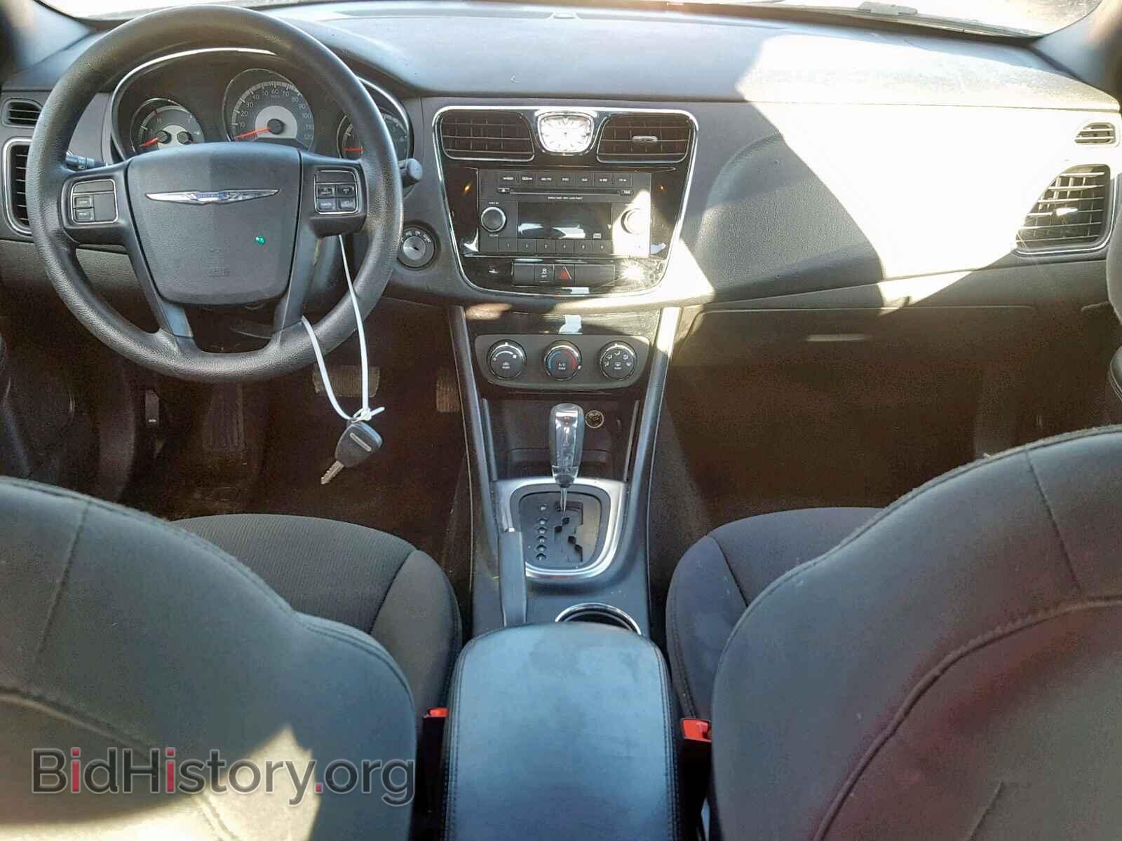 2012 CHRYSLER 200 - VIN: 1C3CCBAB4CN179784 - Фото 9