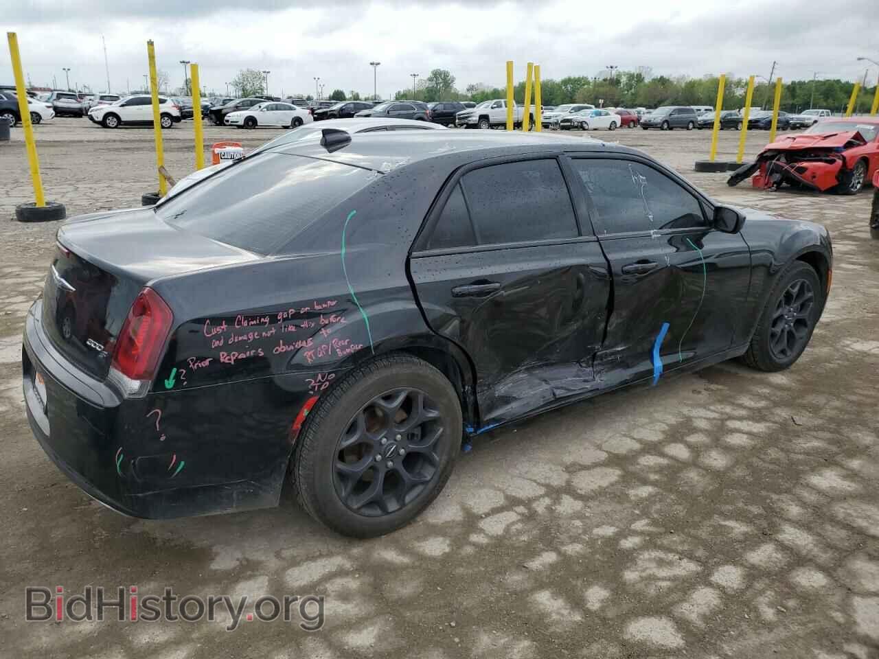 2019 CHRYSLER 300 - VIN: 2C3CCAGG9KH649005 - Фото 3