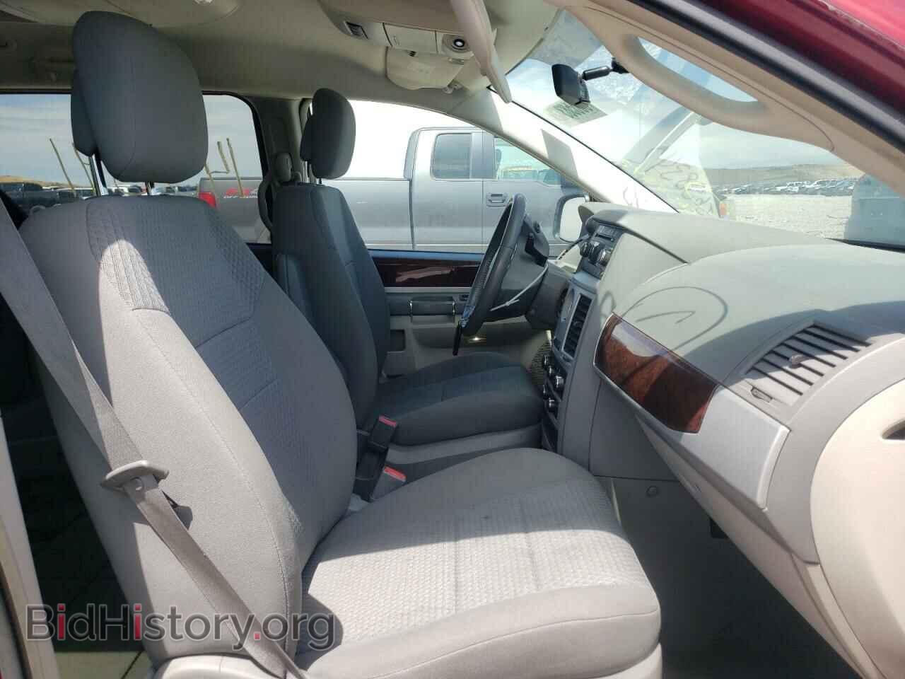 2010 CHRYSLER MINIVAN - VIN: 2A4RR5D14AR491929 - Фото 5
