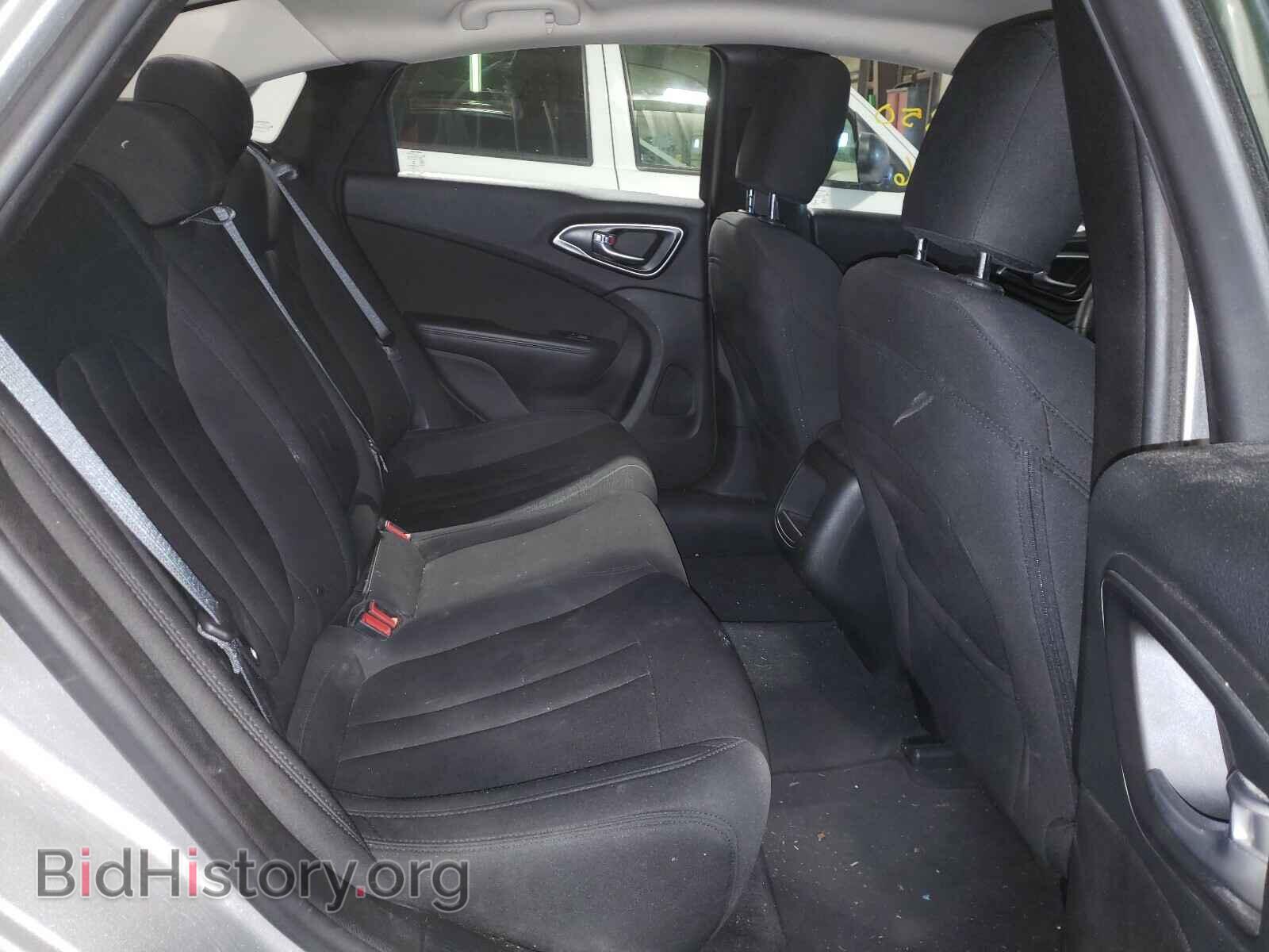 2015 CHRYSLER 200 - VIN: 1C3CCCAB3FN672057 - Фото 6