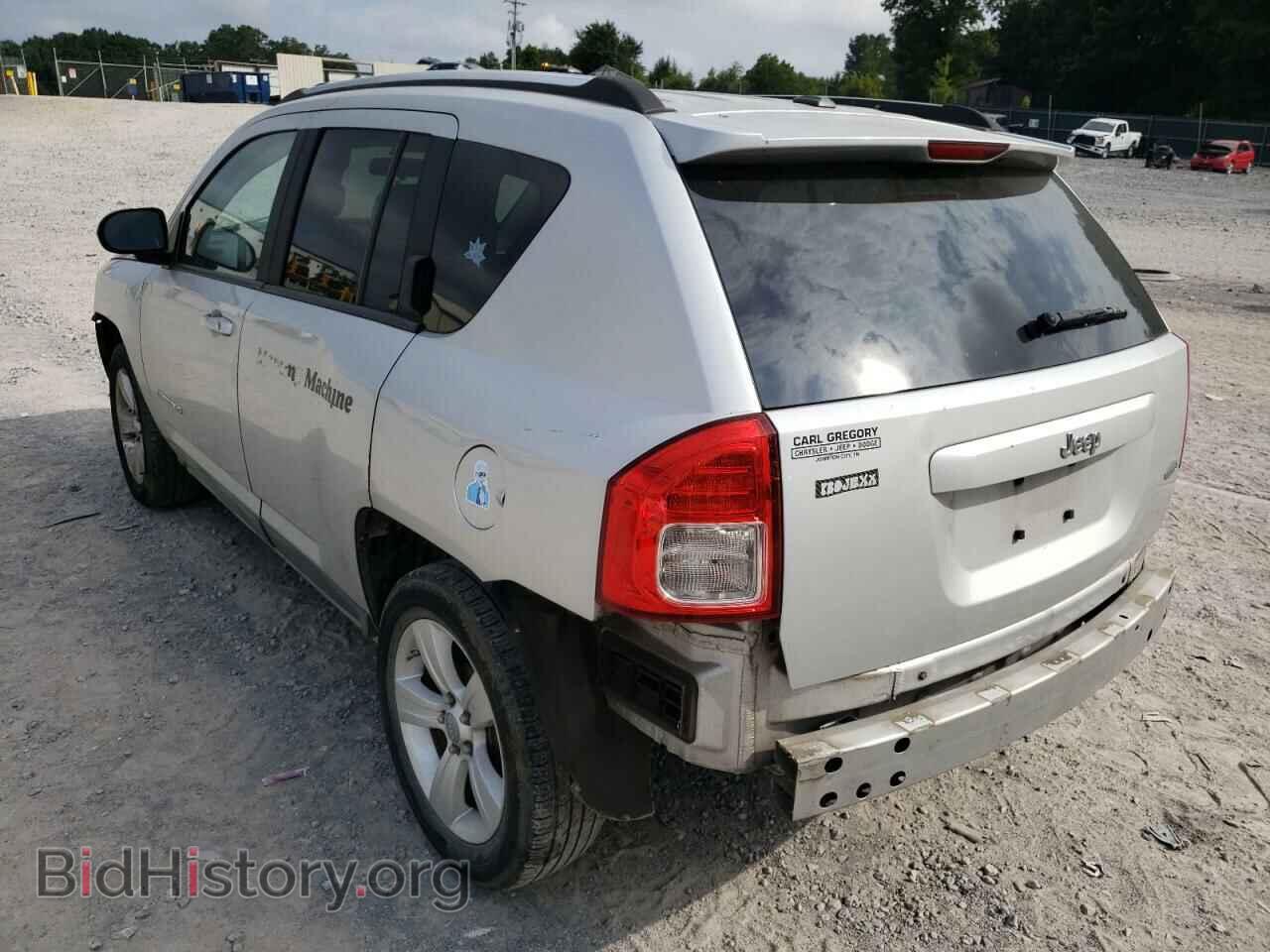 2011 JEEP COMPASS - VIN: 1J4NT1FA2BD138471 - Photo 3