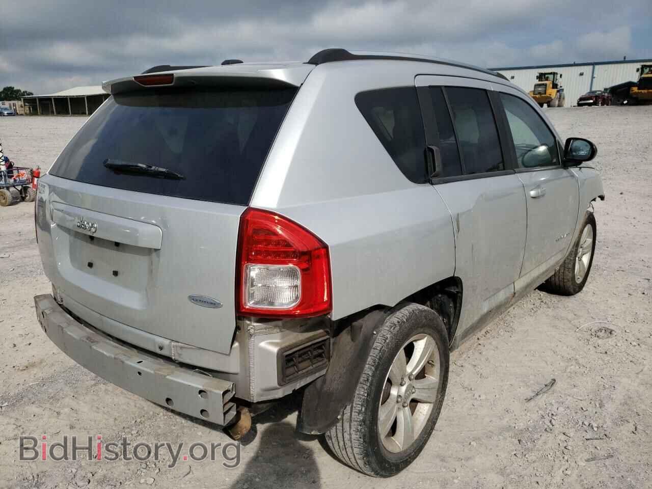 2011 JEEP COMPASS - VIN: 1J4NT1FA2BD138471 - Photo 4
