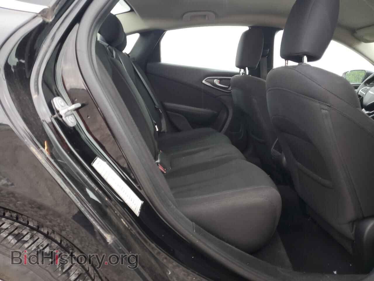 2016 CHRYSLER 200 - VIN: 1C3CCCAB1GN177423 - Фото 10