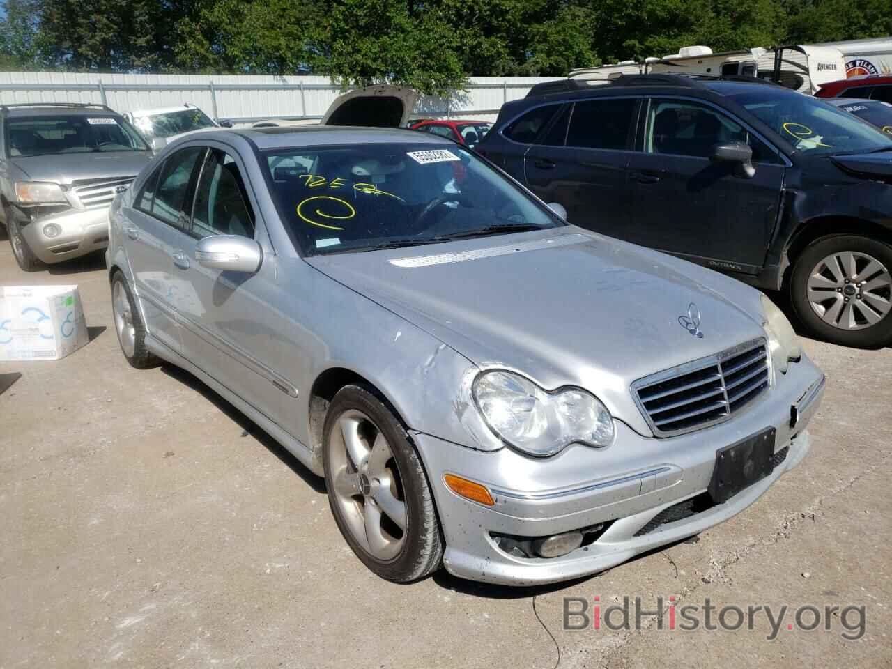 Photo WDBRF52H56F782497 - MERCEDES-BENZ C-CLASS 2006