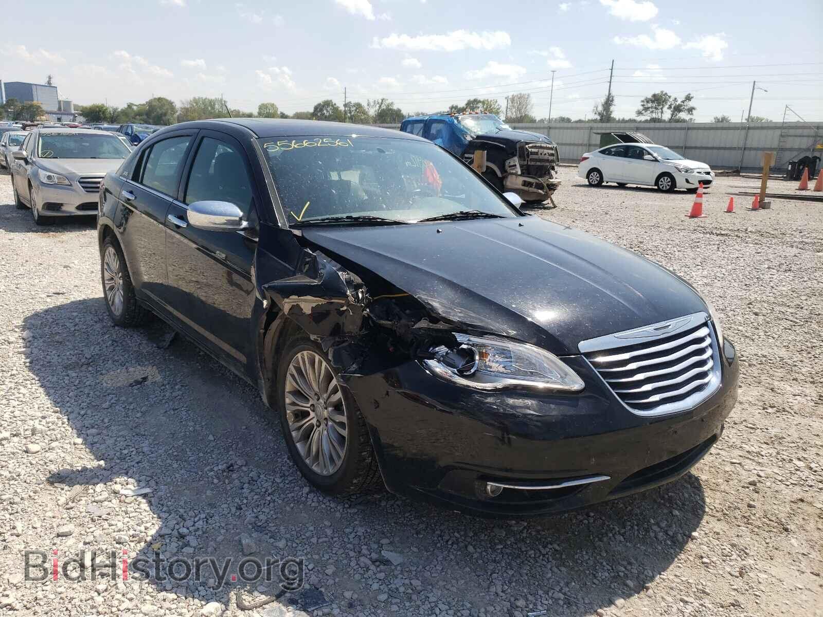 Photo 1C3BC2FG6BN610530 - CHRYSLER 200 2011