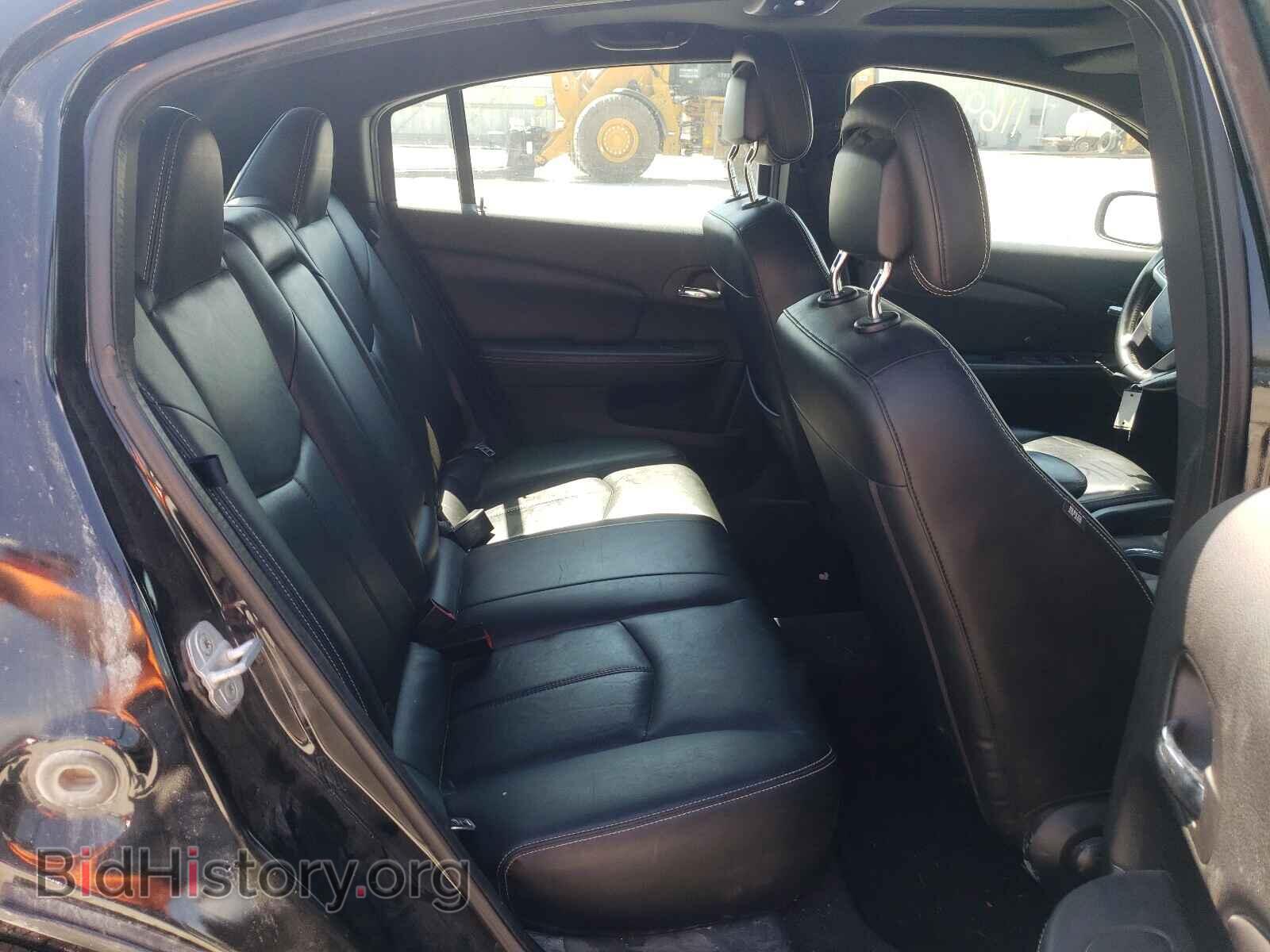 2011 CHRYSLER 200 - VIN: 1C3BC2FG6BN610530 - Фото 6