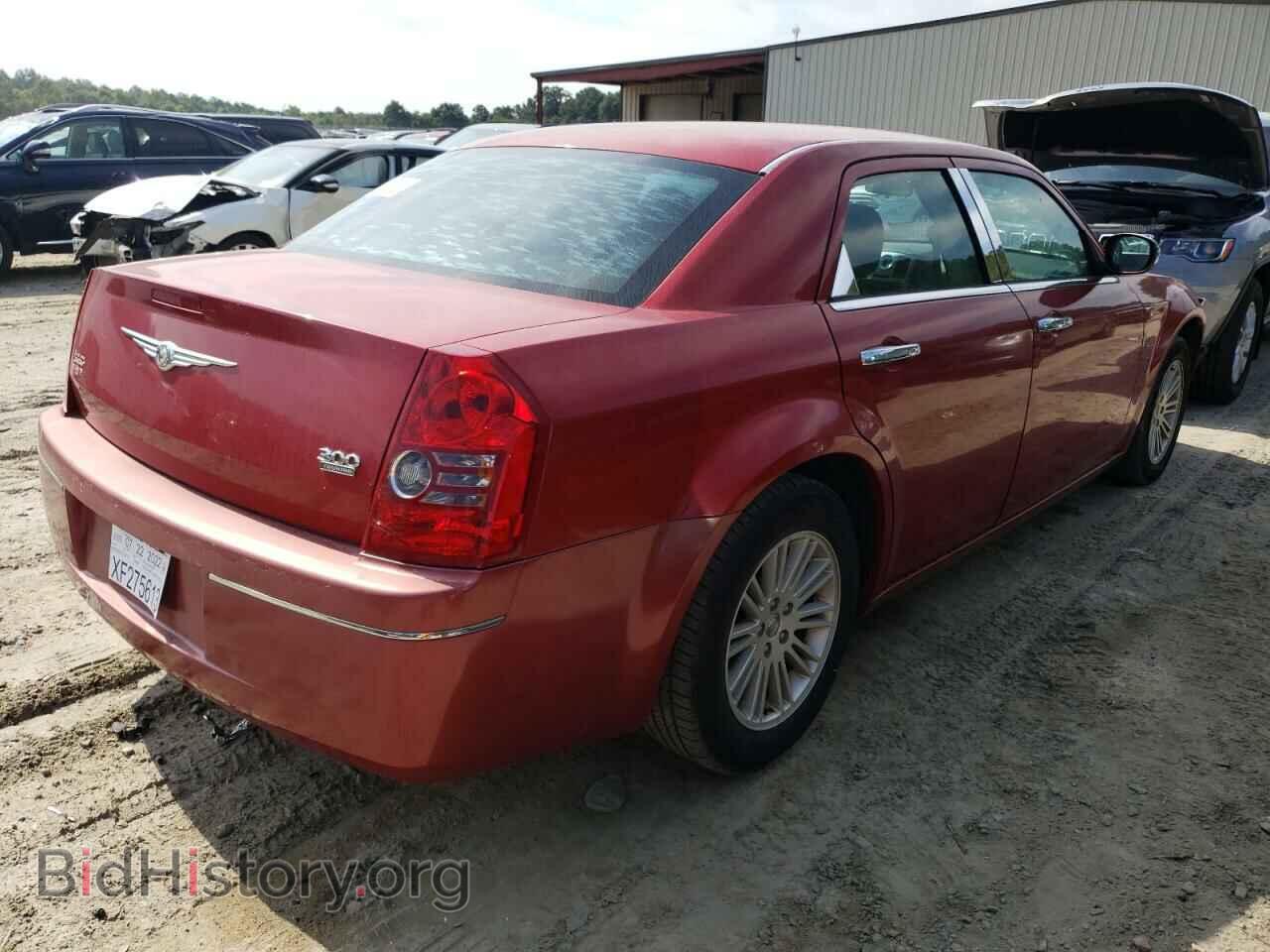 2010 CHRYSLER 300 - VIN: 2C3CA4CD0AH123539 - Фото 4