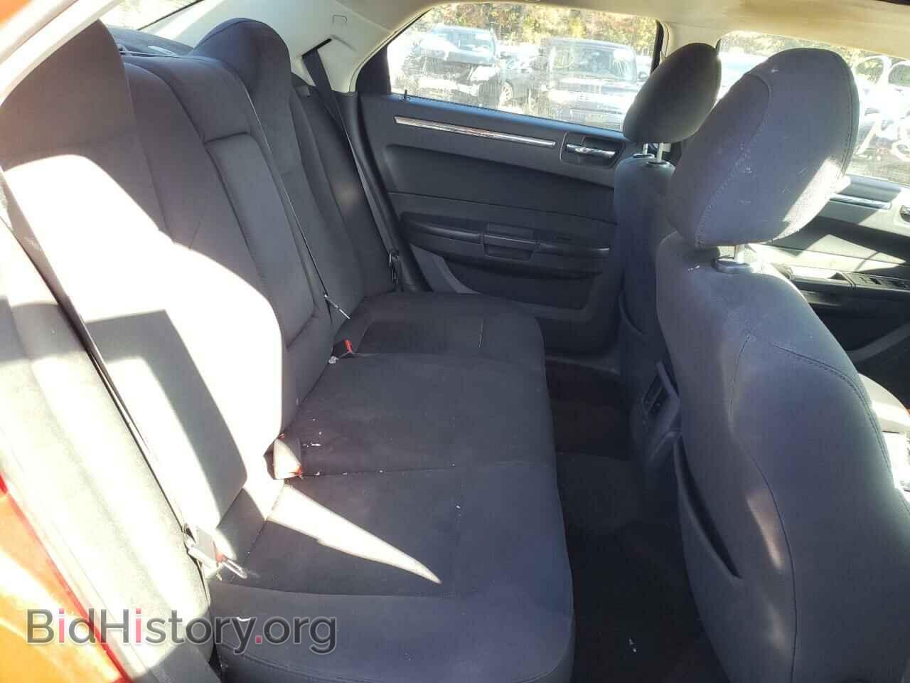 2010 CHRYSLER 300 - VIN: 2C3CA4CD0AH123539 - Фото 6