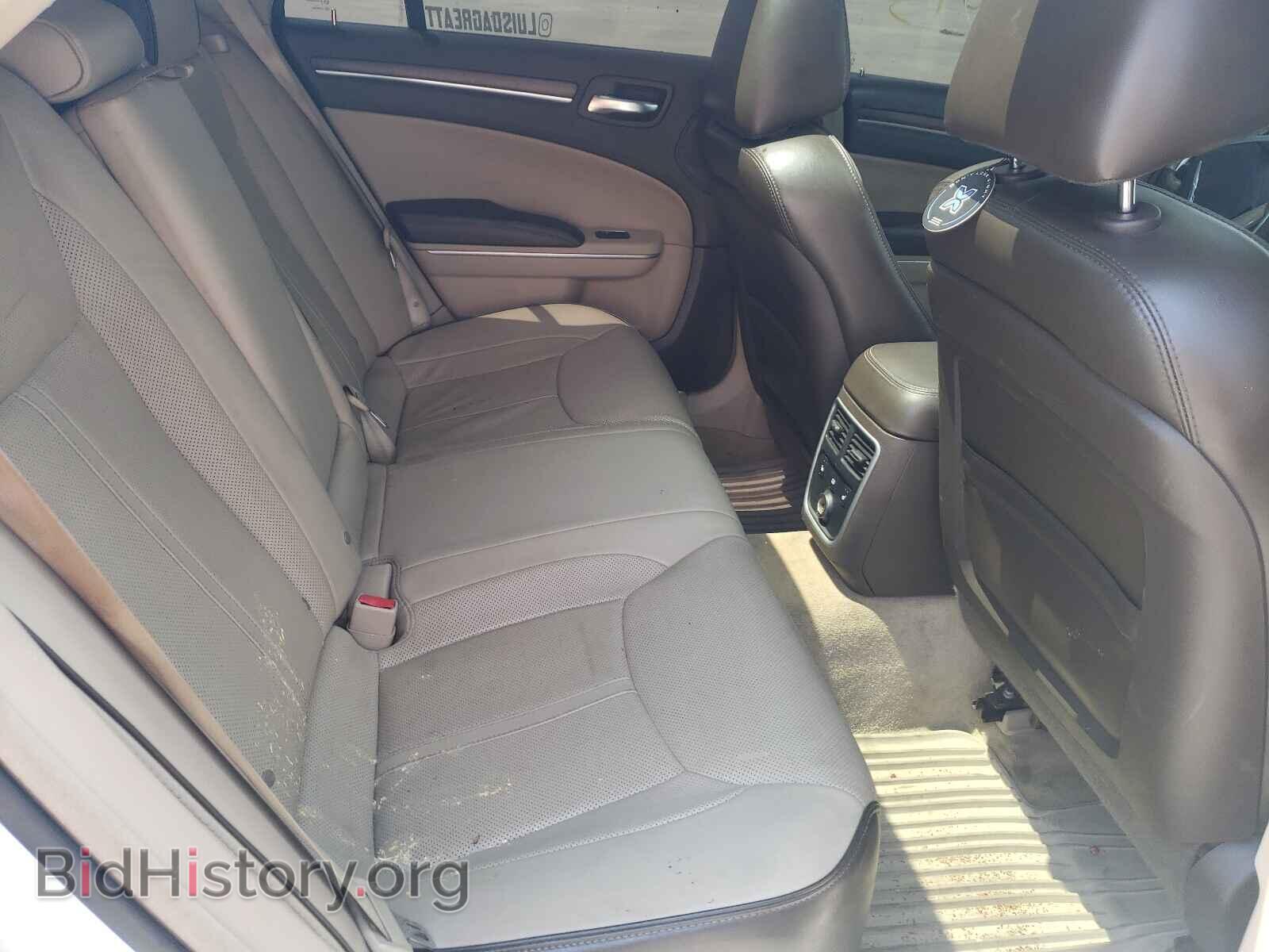 2012 CHRYSLER 300 - VIN: 2C3CCAPT2CH312111 - Фото 6
