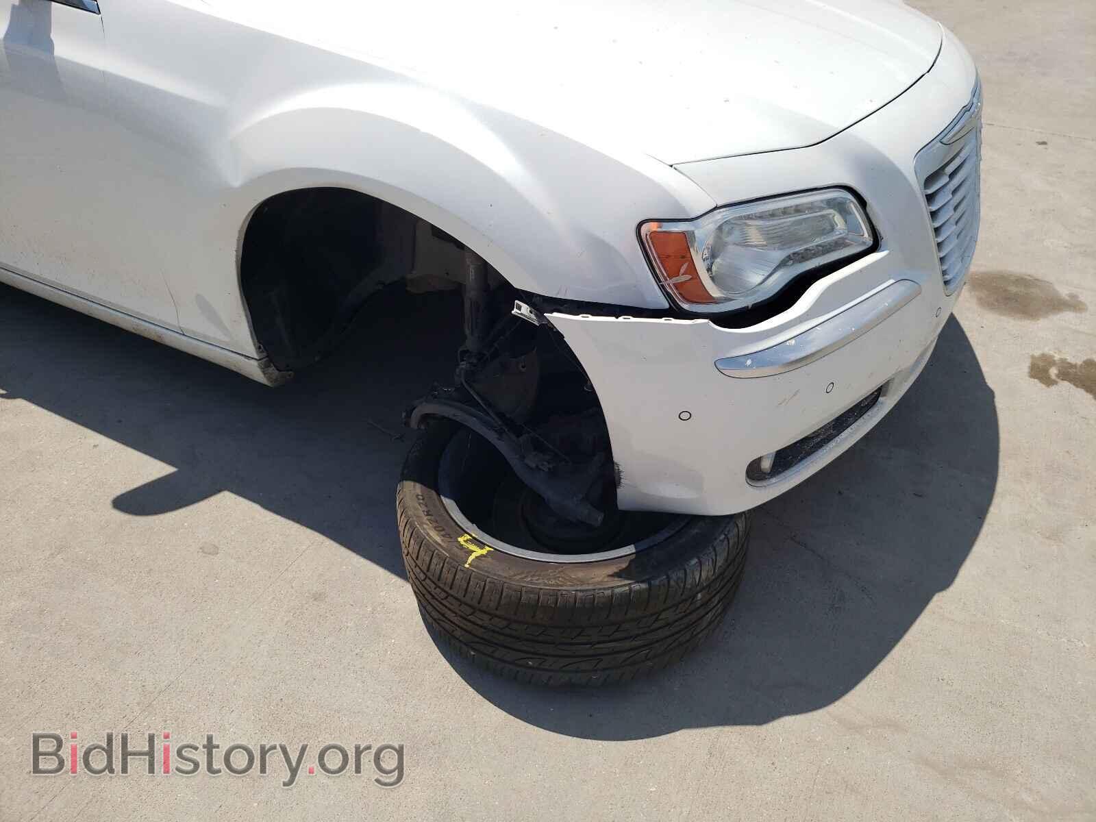 2012 CHRYSLER 300 - VIN: 2C3CCAPT2CH312111 - Фото 9