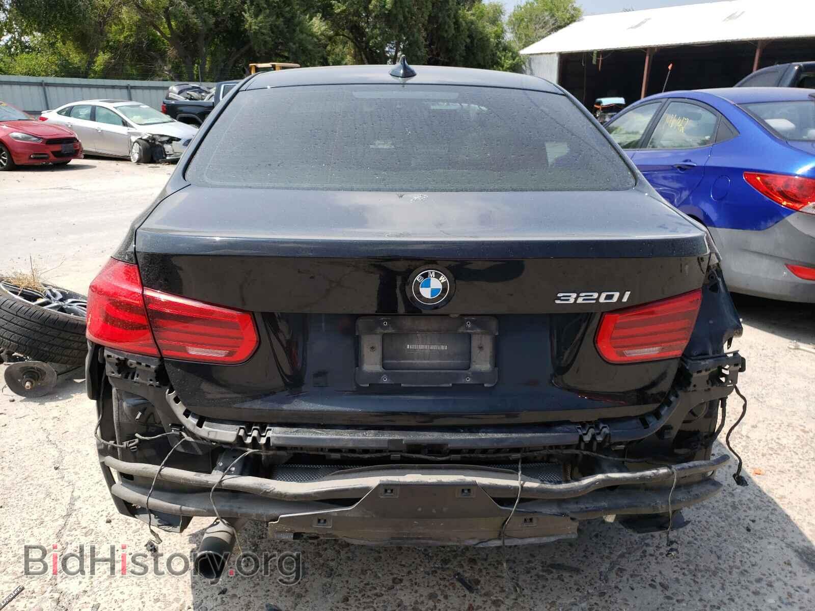 2016 BMW 3 SERIES - VIN: WBA8E1G54GNU11536 - Фото 9
