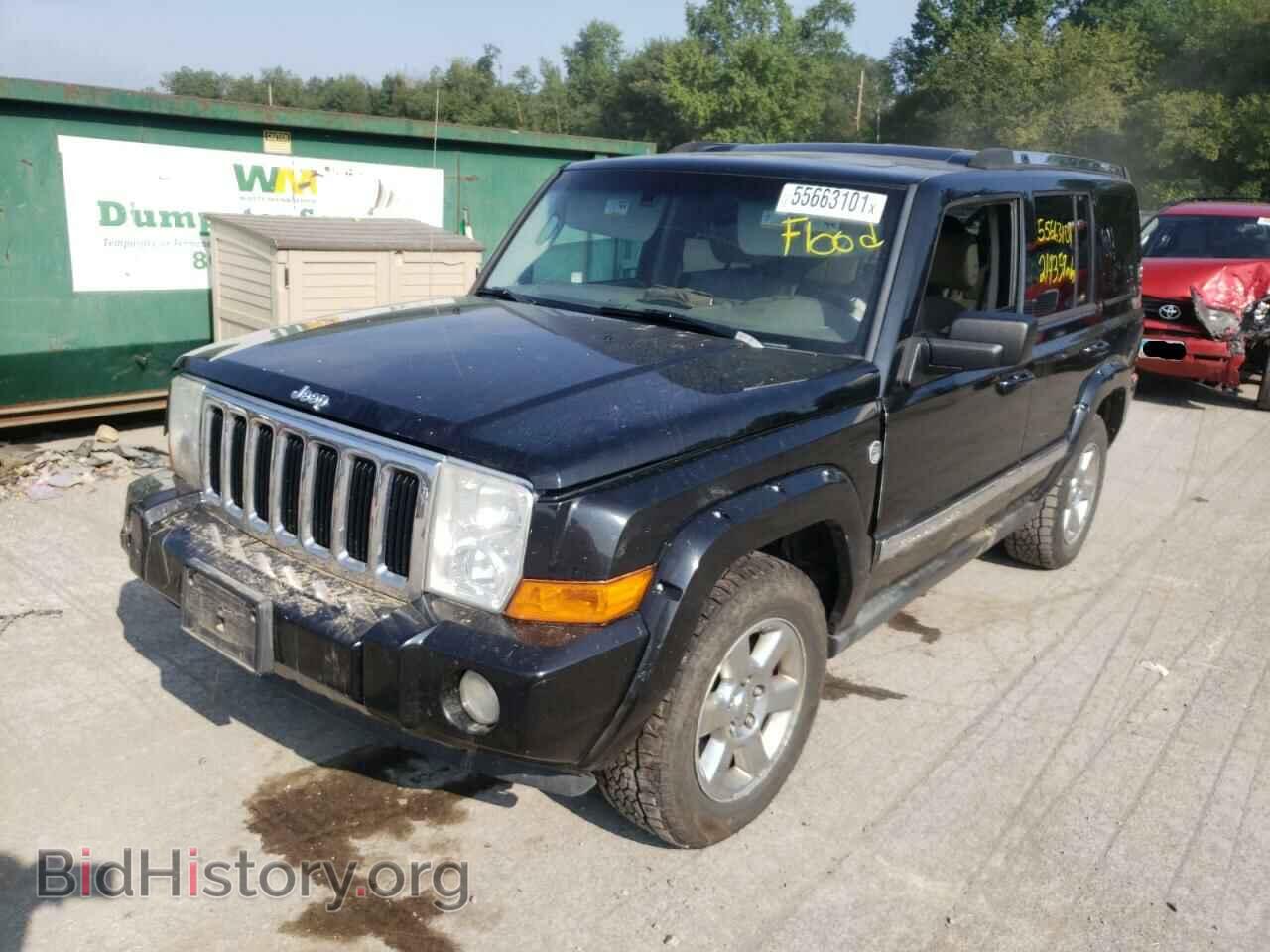 2008 JEEP COMMANDER - VIN: 1J8HG58288C192482 - Photo 2