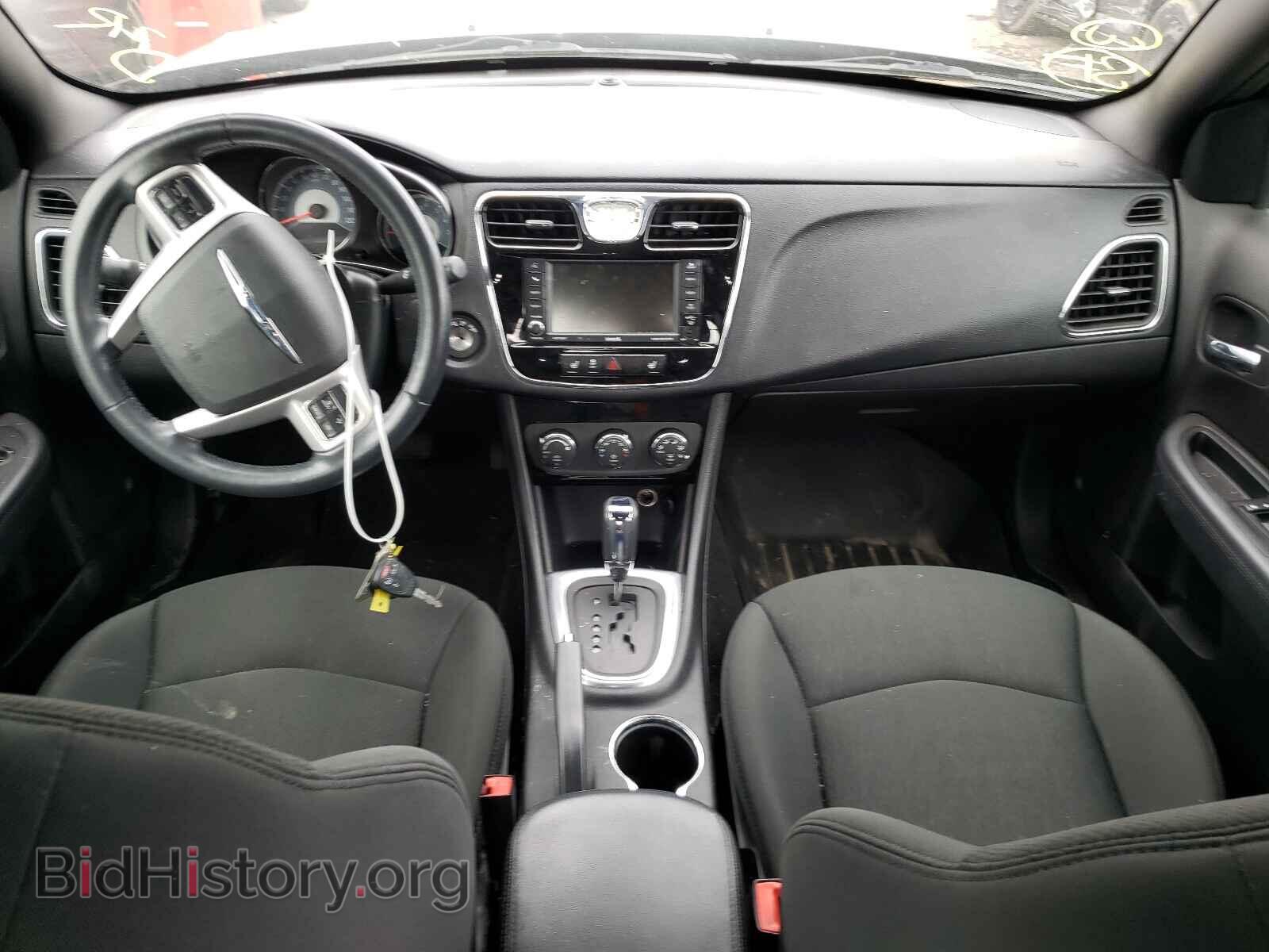 2012 CHRYSLER 200 - VIN: 1C3CCBBG9CN131403 - Фото 9