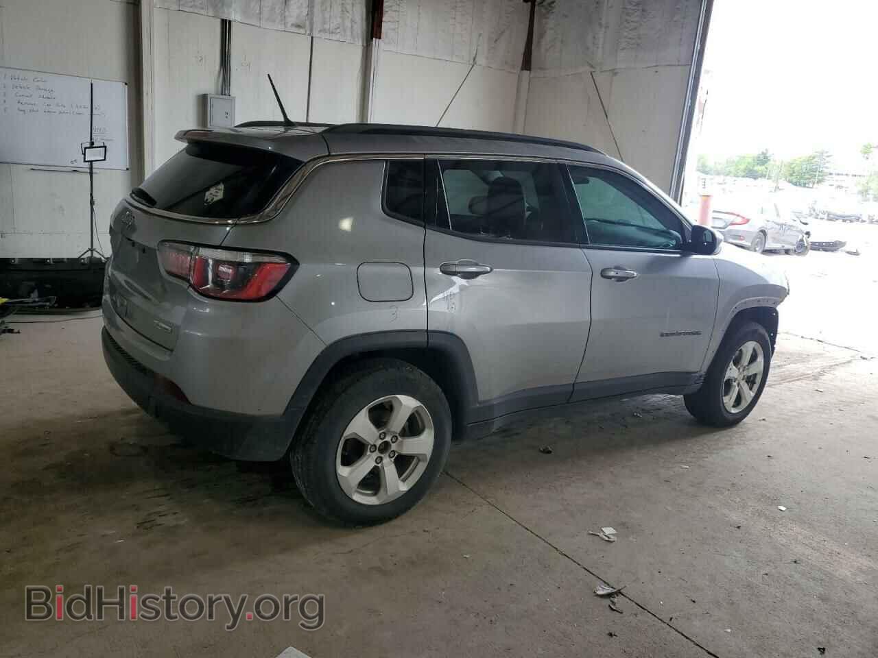 2017 JEEP COMPASS - VIN: 3C4NJDBB3HT680256 - Фото 3
