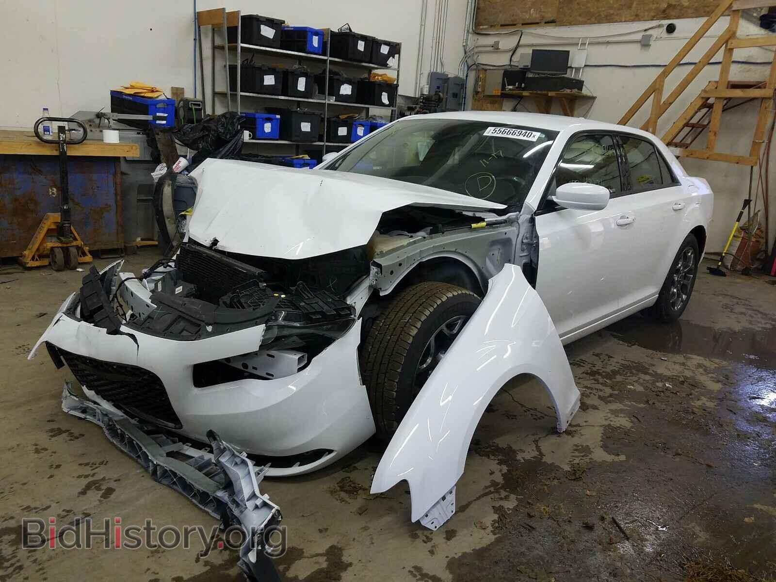 2017 CHRYSLER 300 - VIN: 2C3CCAGG2HH534562 - Фото 2