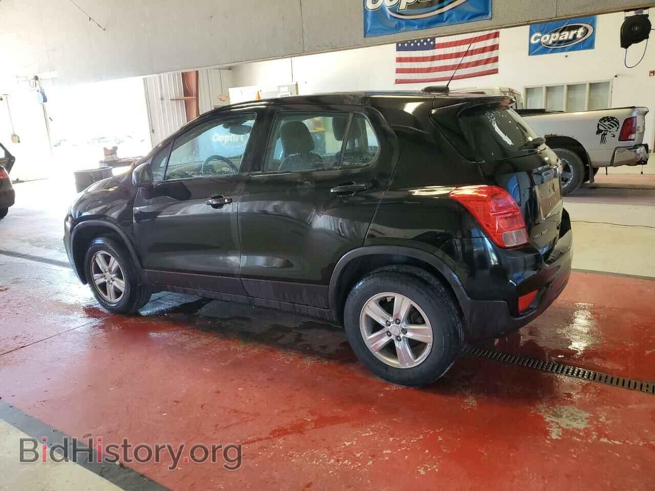 2017 CHEVROLET TRAX - VIN: 3GNCJNSB9HL290086 - Фото 2