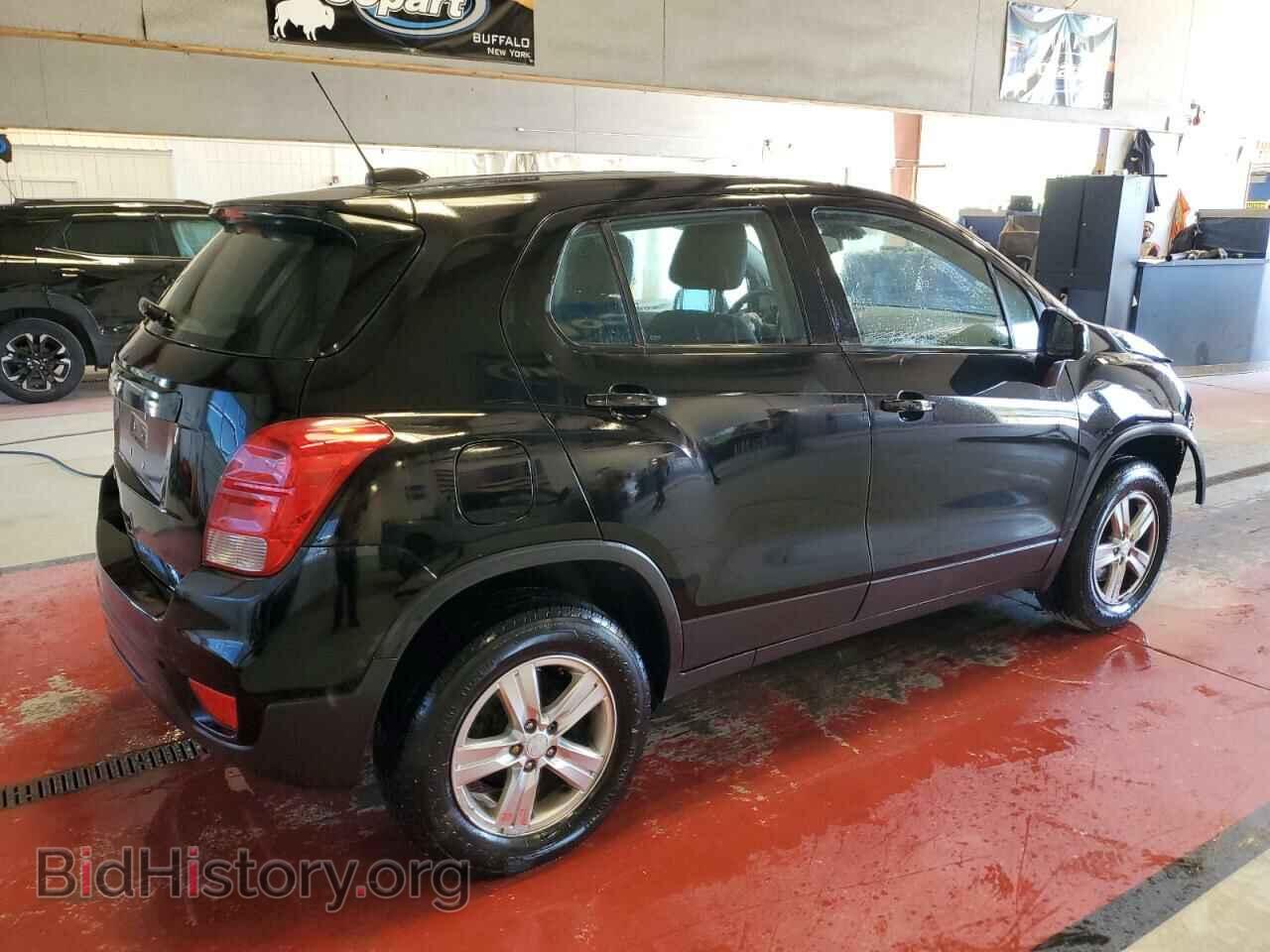 2017 CHEVROLET TRAX - VIN: 3GNCJNSB9HL290086 - Фото 3