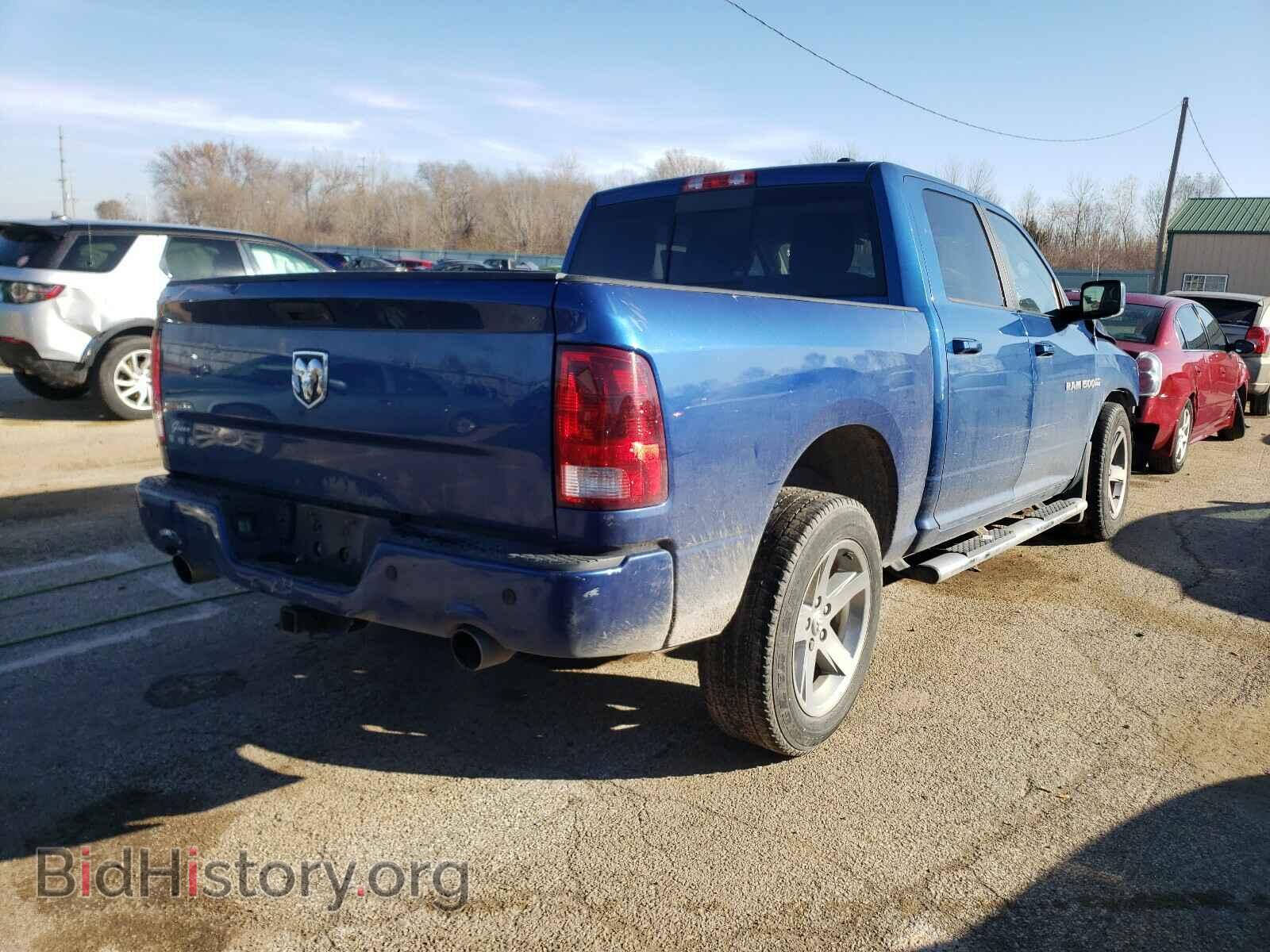 2011 DODGE RAM 1500 - VIN: 1D7RB1CT6BS537238 - Фото 4