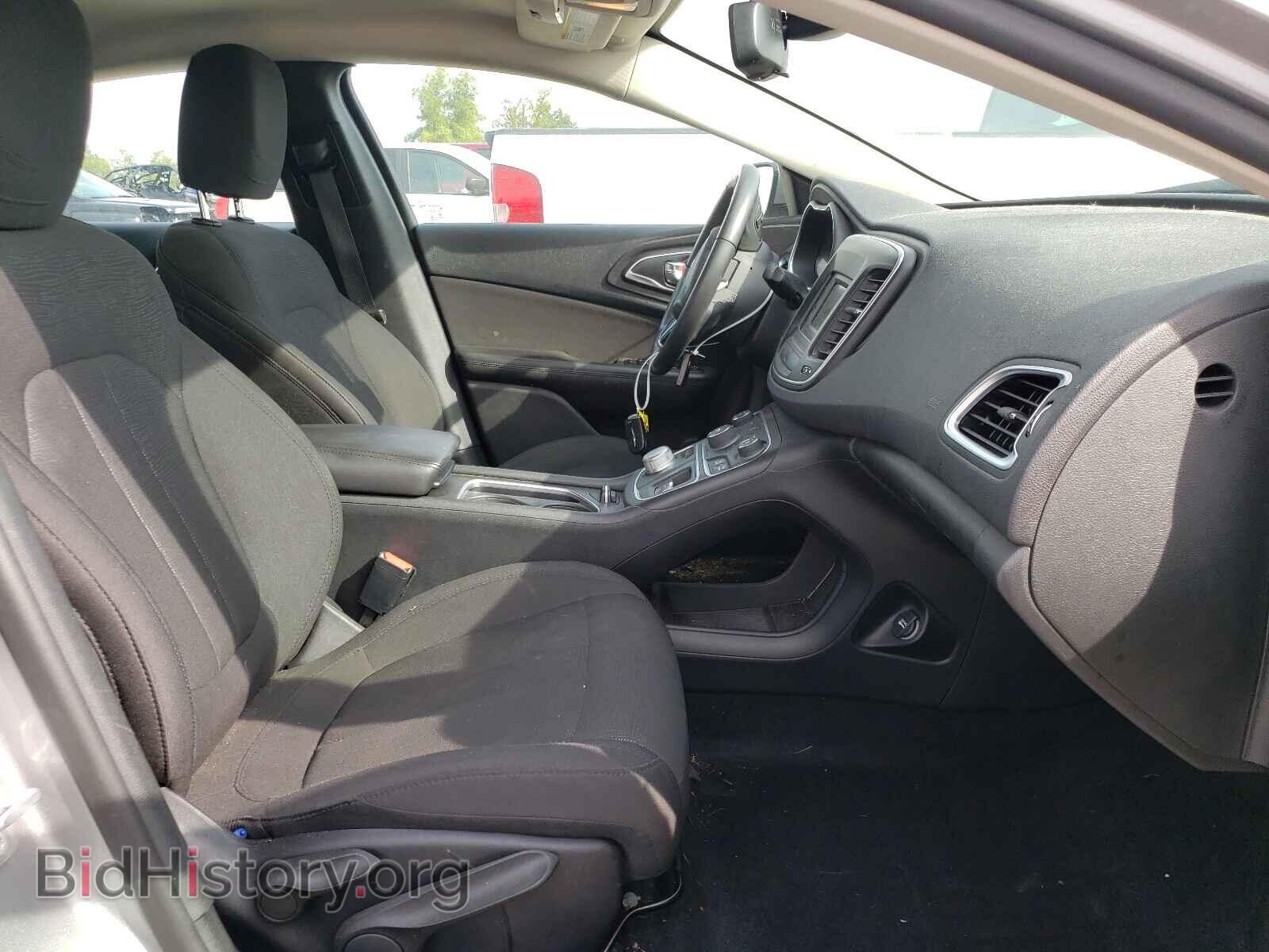 2016 CHRYSLER 200 - VIN: 1C3CCCAB8GN143902 - Фото 5
