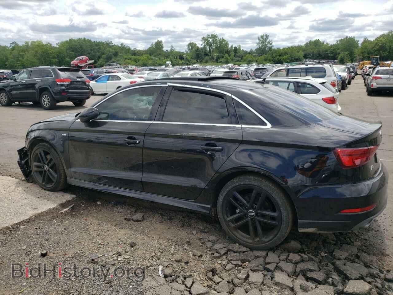 2018 AUDI A3 - VIN: WAUJ8GFFXJ1076738 - Фото 2