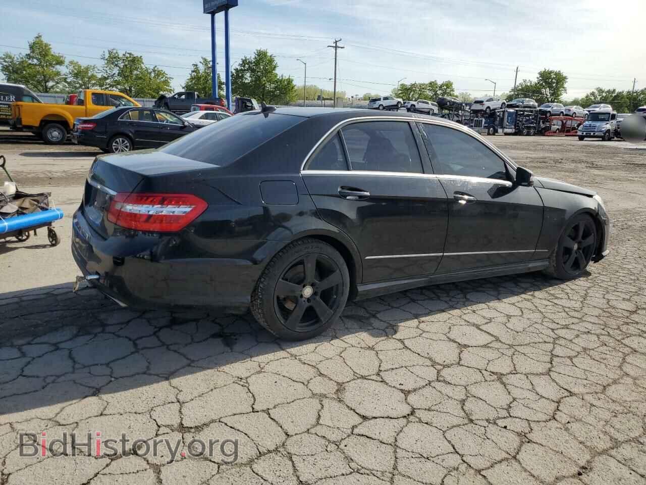 2011 MERCEDES-BENZ E-CLASS - VIN: WDDHF8HB0BA374231 - Фото 3