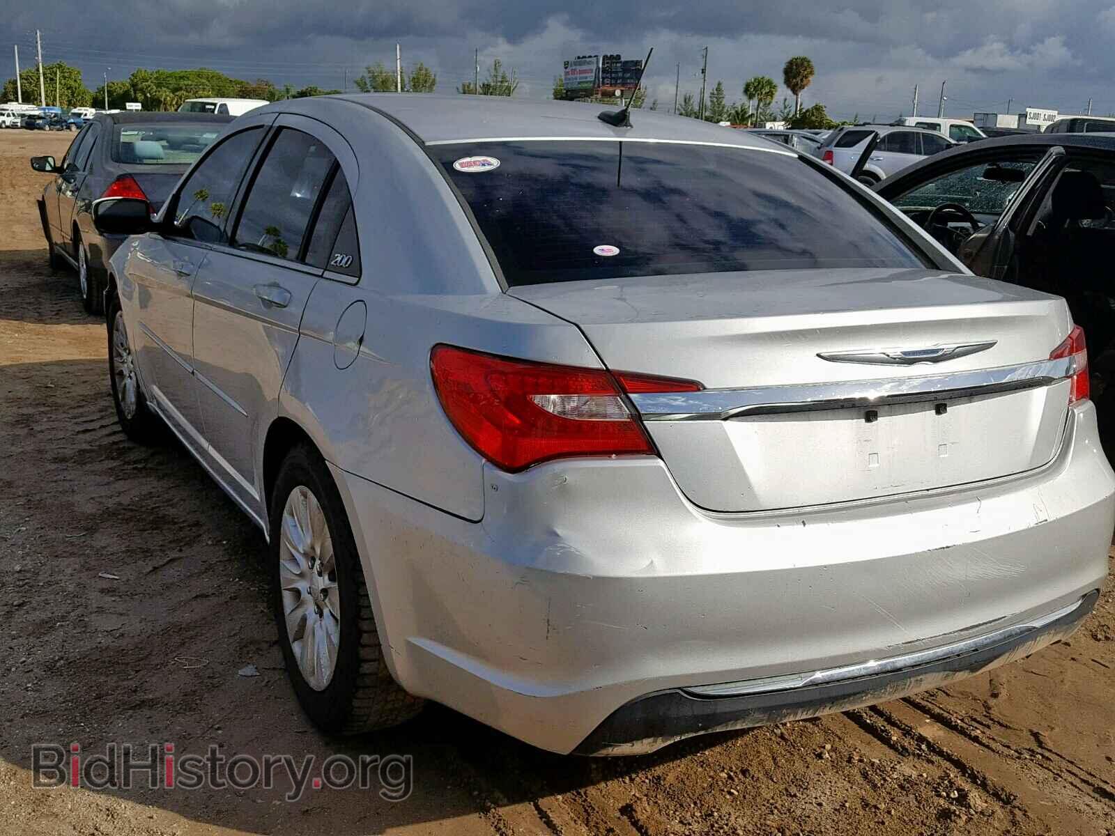 2012 CHRYSLER 200 - VIN: 1C3CCBAB0CN273371 - Фото 3