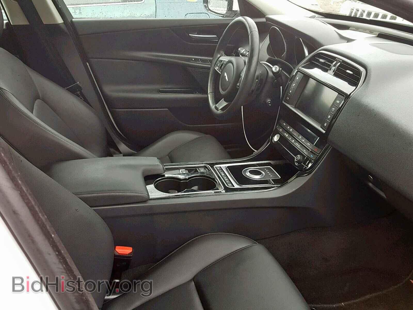 2017 JAGUAR XE - VIN: SAJAR4BG3HA964241 - Фото 5