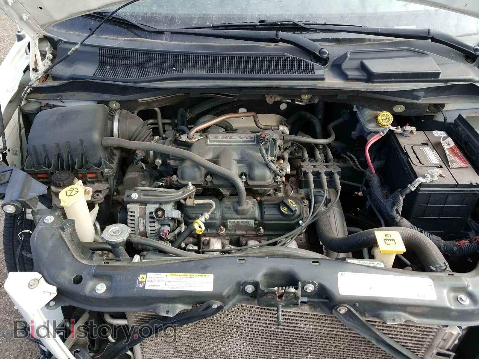 2010 DODGE CARAVAN - VIN: 2D4RN5D12AR155152 - Фото 7