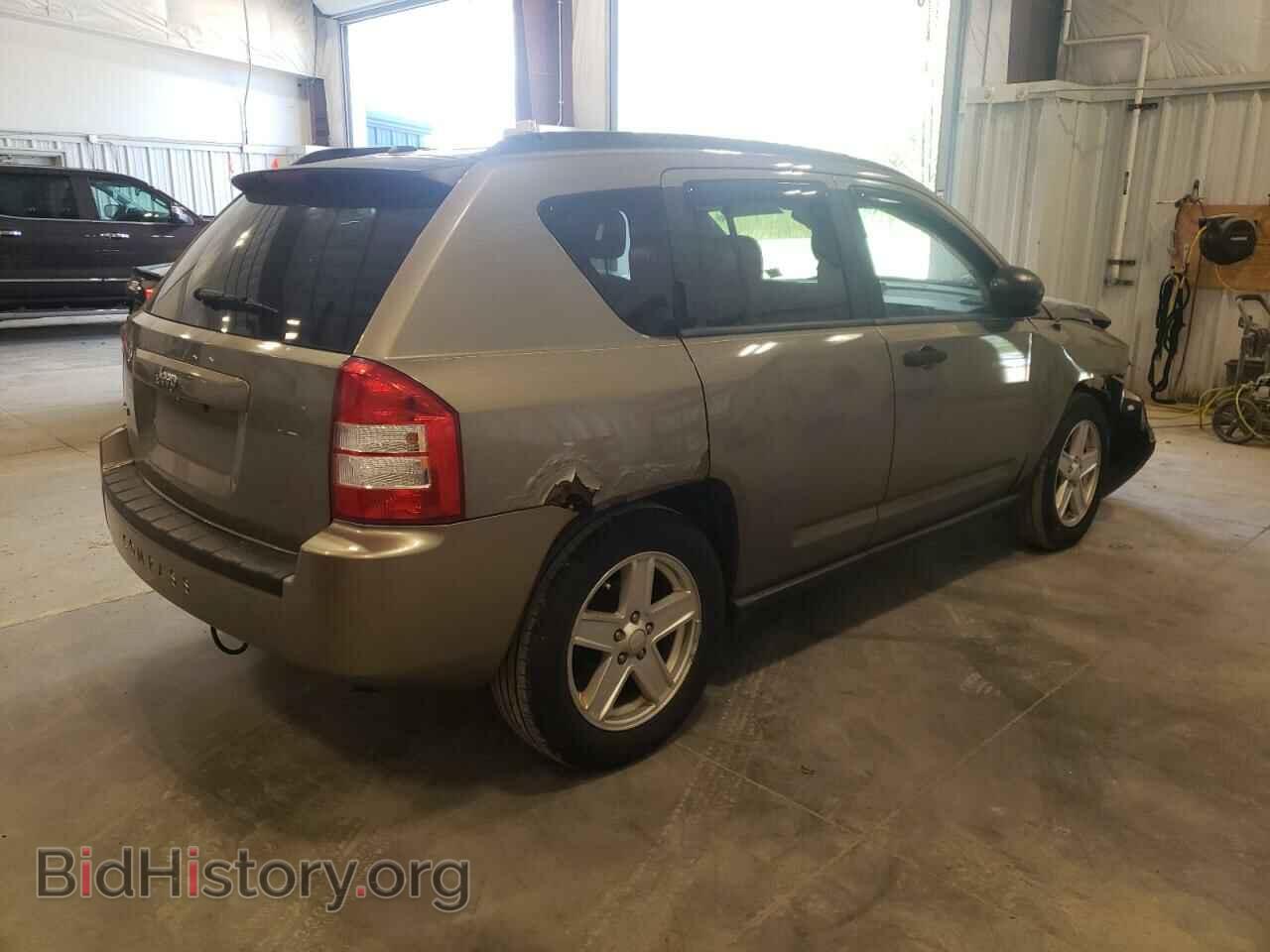 2007 JEEP COMPASS - VIN: 1J8FF47W87D266873 - Фото 4