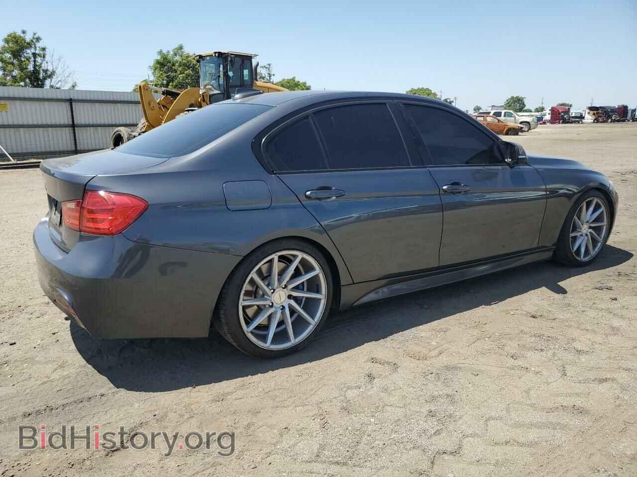 2014 BMW 3 SERIES - VIN: WBA3B3C55EJ978041 - Фото 3