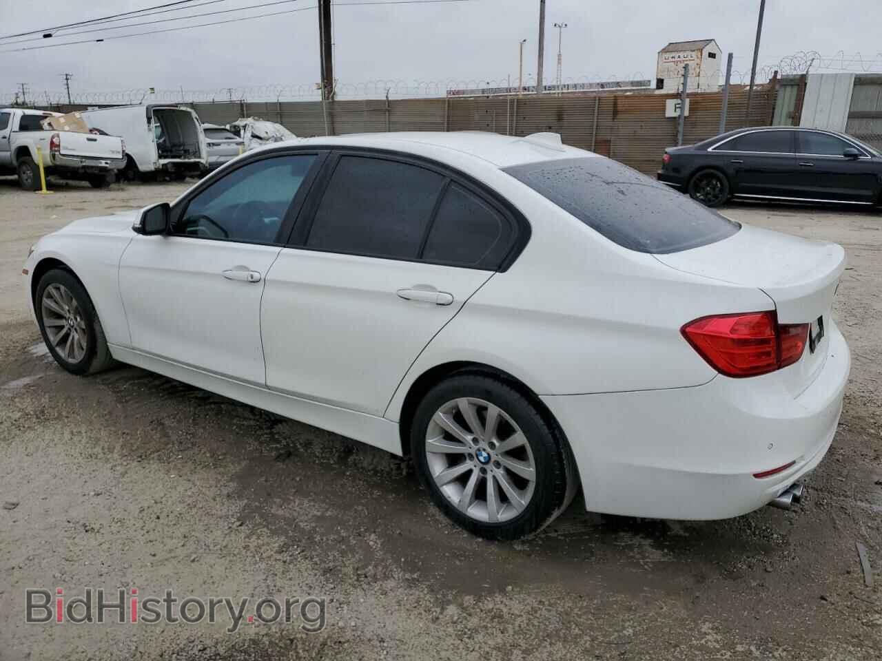 2013 BMW 3 SERIES - VIN: WBA3A5G57DNP23598 - Фото 2