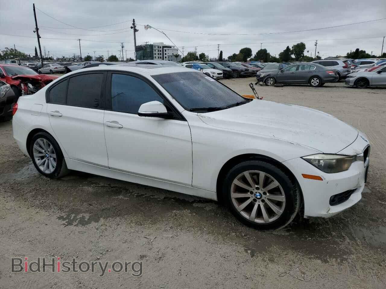 2013 BMW 3 SERIES - VIN: WBA3A5G57DNP23598 - Фото 4