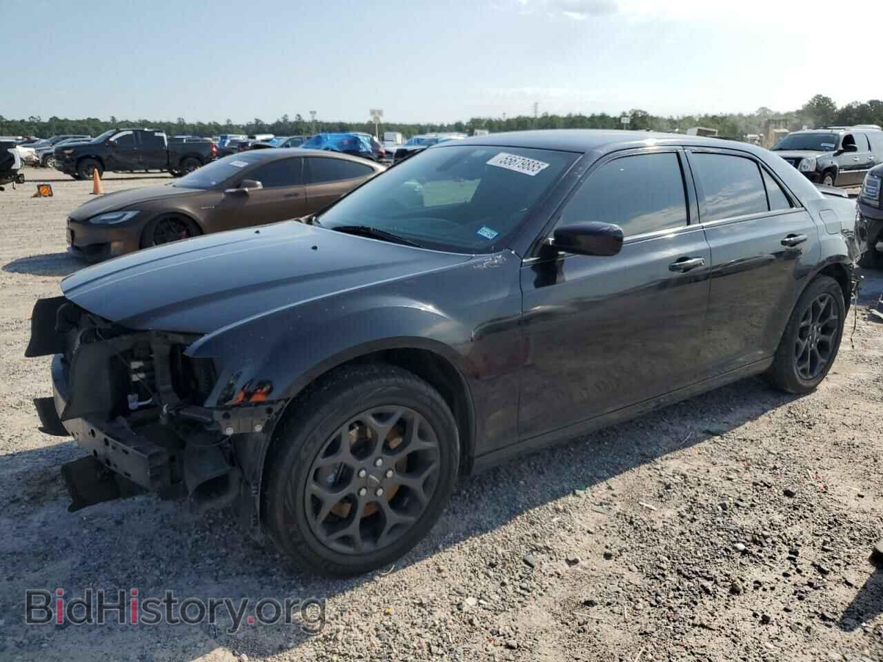 Фотография 2C3CCAGG7KH651562 - CHRYSLER 300 2019