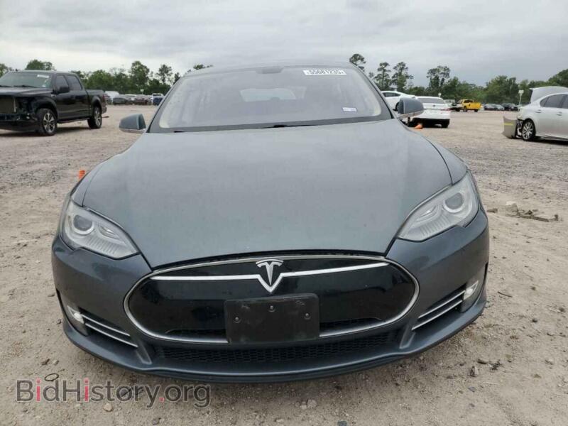 2013 Tesla MODEL S (VIN 5YJSA1CP6DFP22018) — фото 5 из 15