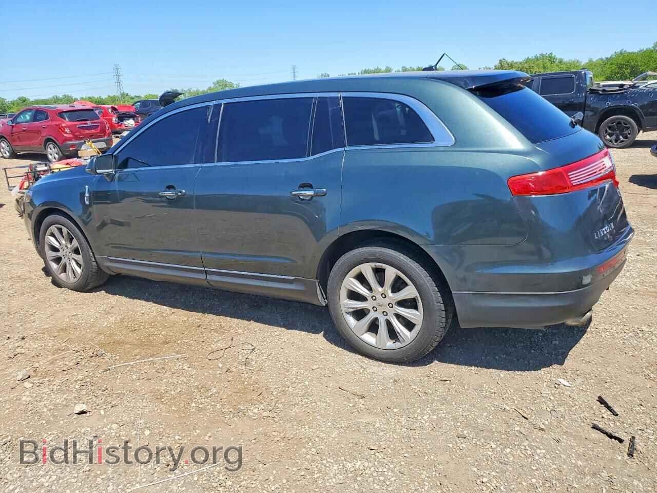 2015 LINCOLN MKT - VIN: 2LMHJ5AT8FBL03024 - Фото 2